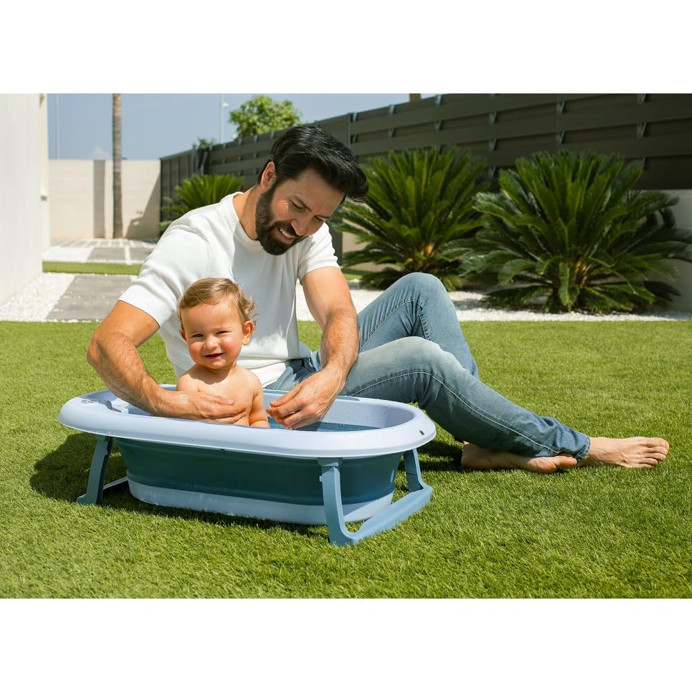 Składana wanna dla niemowląt Interbaby 80x47x21 cm | Składana wanna dla niemowląt z kubkiem do płukania, antypoślizgowa, szczelna nasadka | przenośna, łatwa do przechowywania, wygodna, niebieska