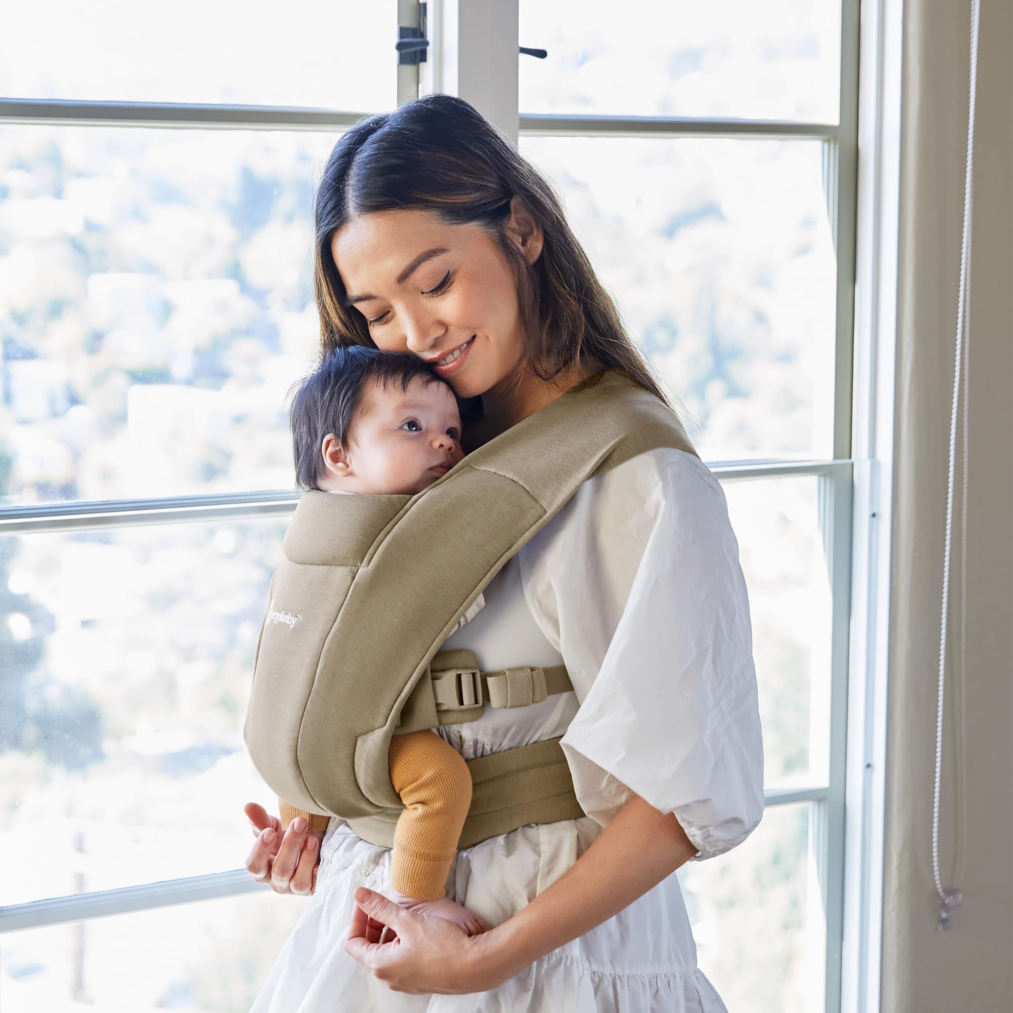 Amazon.com: Ergobaby Embrace Baby Carrier Newborn to Toddler