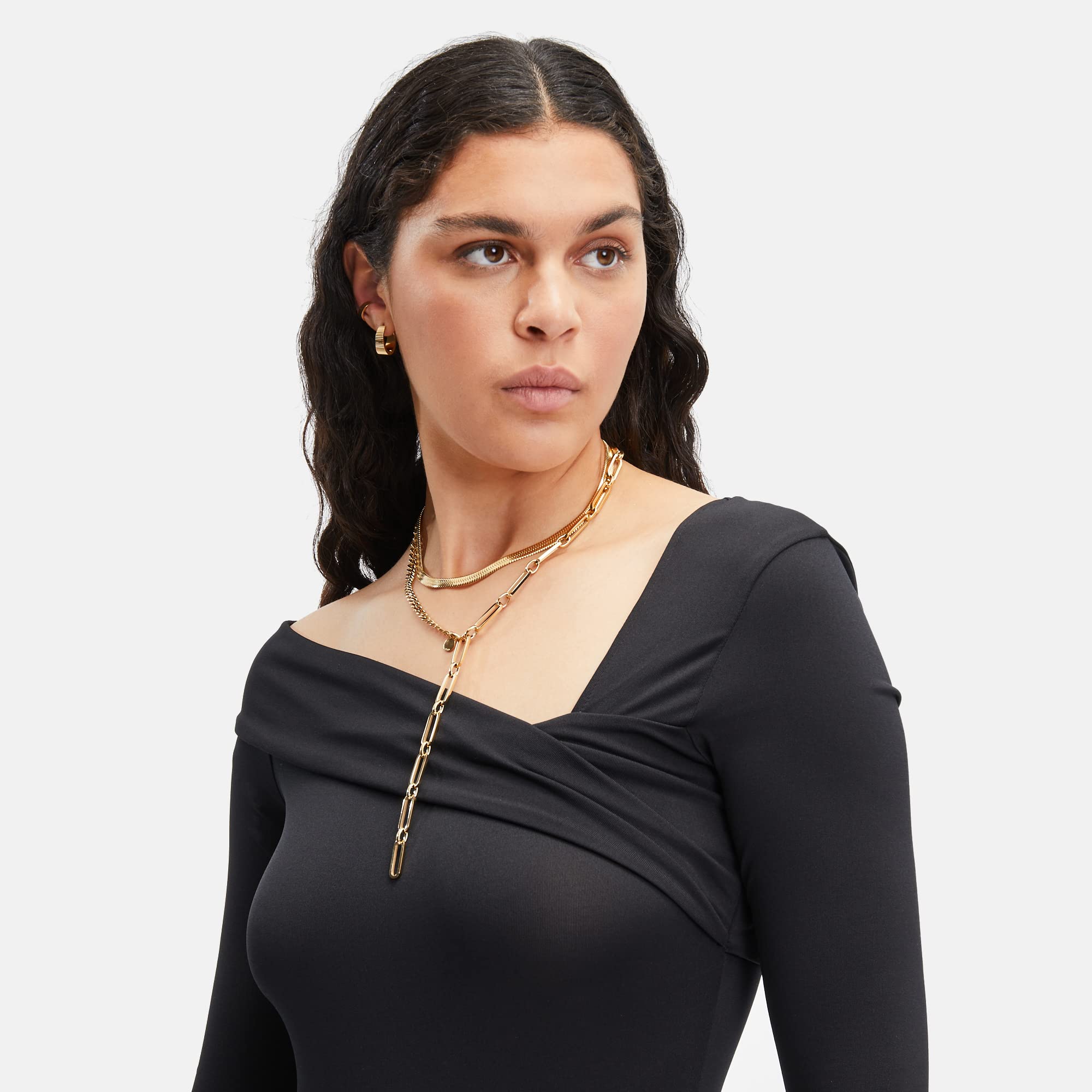 LIEBESKIND BERLIN Damen Creolen aus Edelstahl - Verschiedene moderne Designs & Größen in Silber, Gold, Roségold und Schwarz erhältlich – modern & alltagstauglich