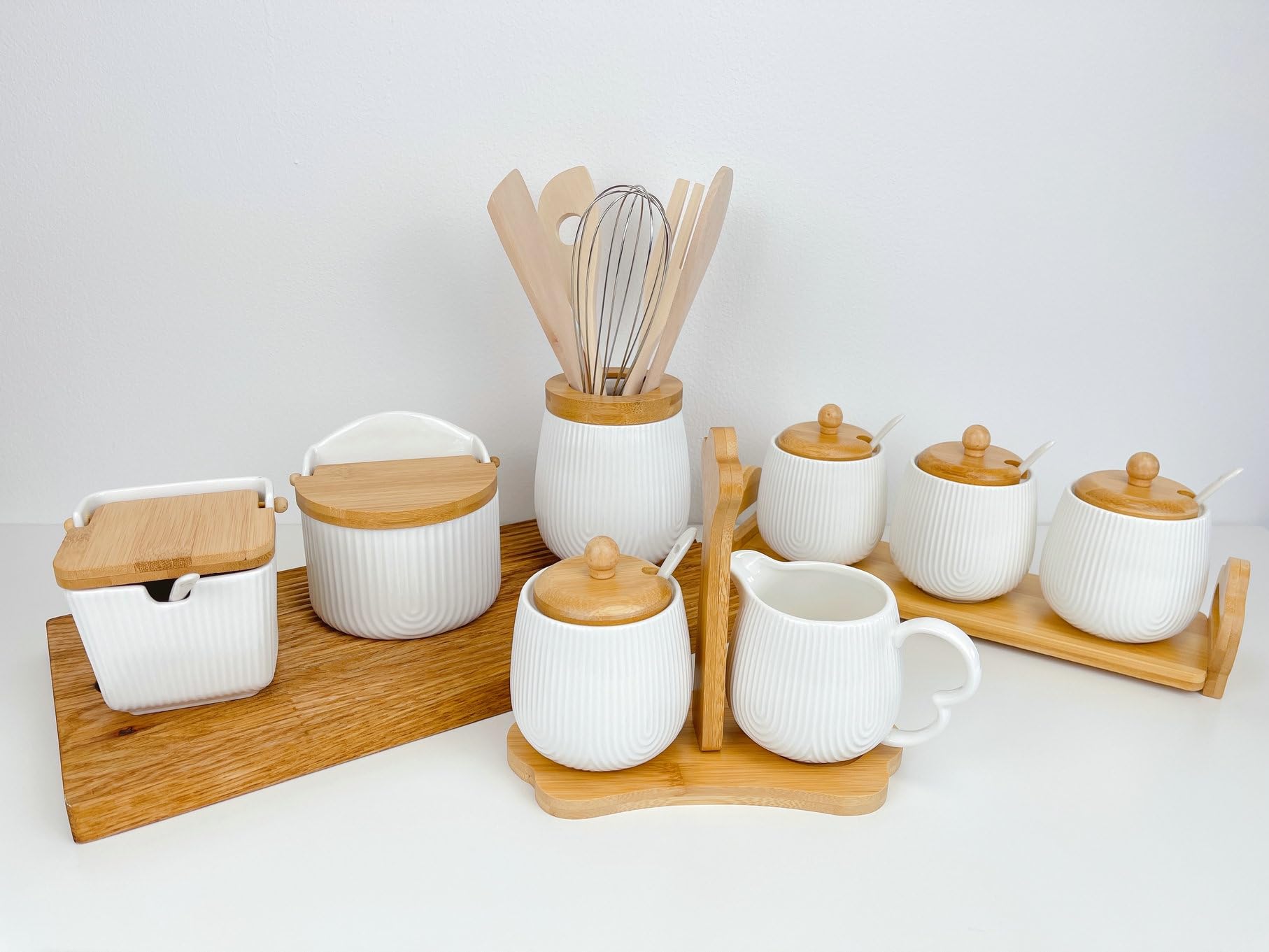 Set Azucarero con Cucharilla y Jarrita Lechera Porcelana Blanco con Soporte Madera Nordico -Jarra y Lechera para Mesa Cocina