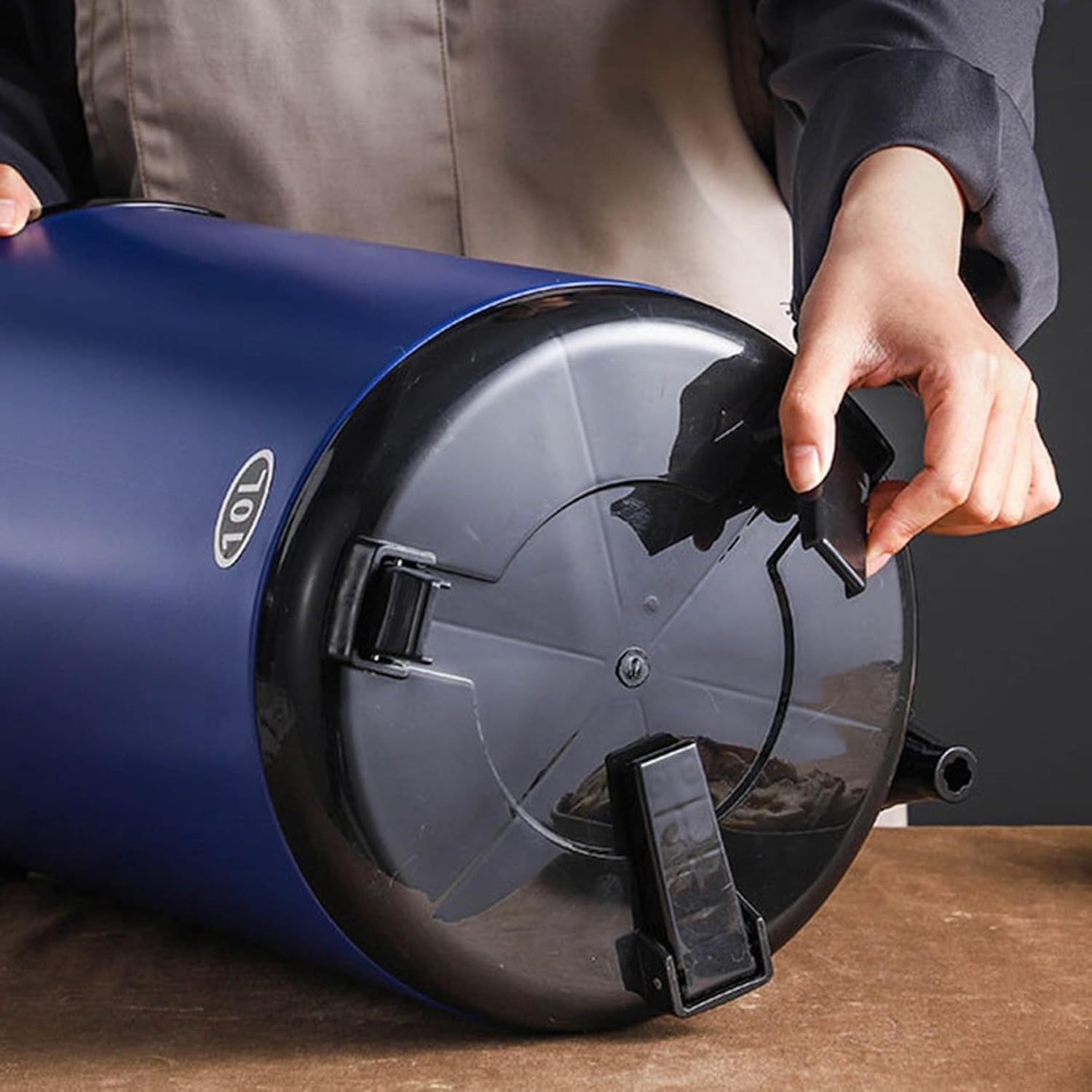 ステンレス保温バケツ ウォータージャグ コーヒーポット ドリンクサーバー アウトドア用ジャグ 魔法瓶 ポット 折りたたみ 業務用 ミ