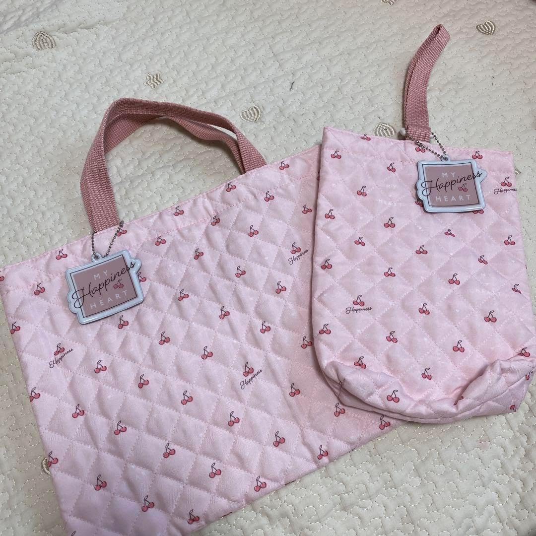 【２点セット】　さくらんぼ　刺繍　レッスンバッグ　シューズバッグ　女の子 入園入学＊刺繍入り受注制作大人可愛いさくらんぼの上履き入れ 上