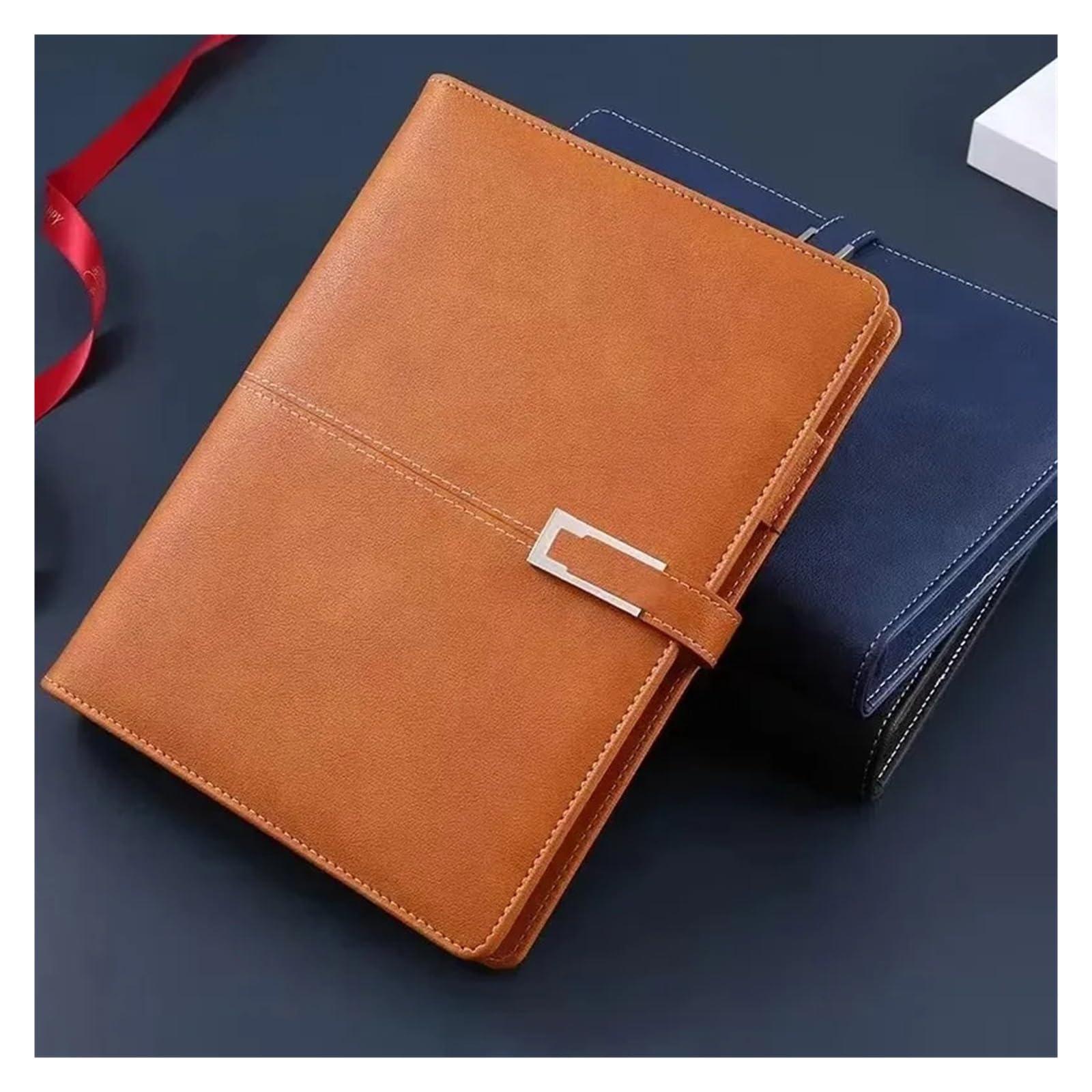 Cuaderno de cuero A5 de tapa dura con compartimento for bolígrafo, encuadernado en cuero, ideal for la escuela, la oficina y el trabajo. para Mujeres y Hombres(Brown)