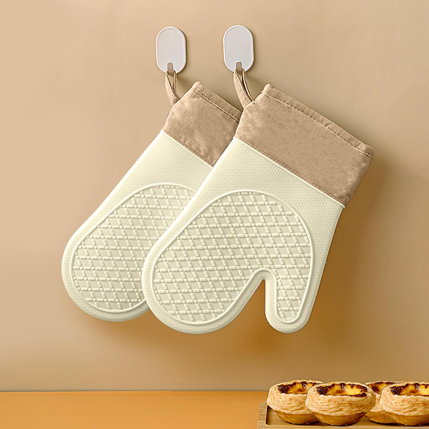 Silicone Oven Mitts,Heat Resistant up to 500°F, Oven Gloves with Soft Lining, Non-Slip Kitchen Essentials, Kitchen Gadgets, Apartment Essentials, Great Gift for Cooking (beige-1pair) - Image 6