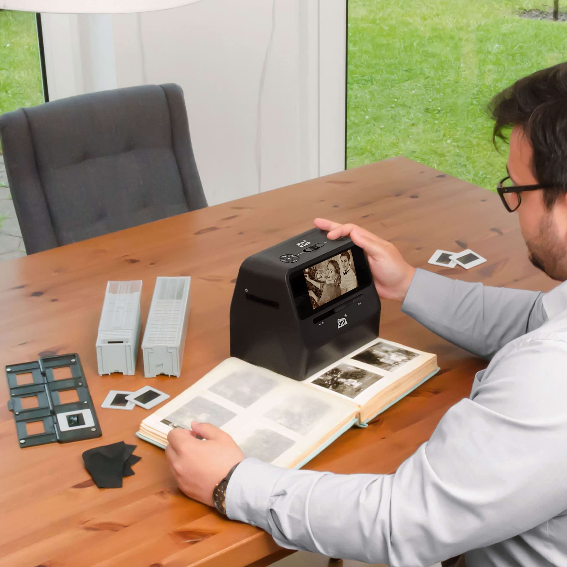 DNT 4-in-1 Kombi-Scanner SlideCopy PRO 14 MP Bildscanner Akkubetrieb SD-Karte