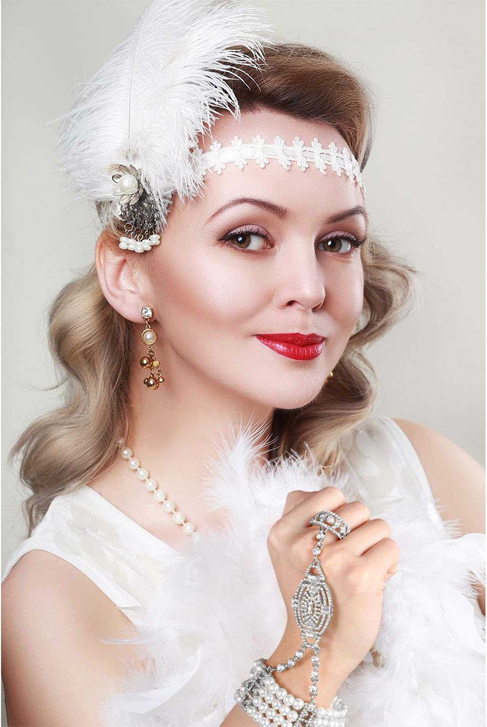 Hicarer 2 Pieces 1920s Flapper Bracelet Ring Set Imitation Pearl Crystal Bracelet for Women Halloween cosplay