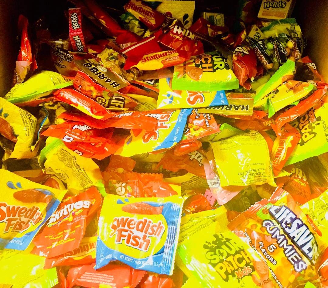 Assorted Candy Party Mix Bulk Twizzlers Nerds Swedish Fish Sour Patch Skittles Starburst and Much More of Your Favorite Candy.Individually Wrapped Candy 46 OZ