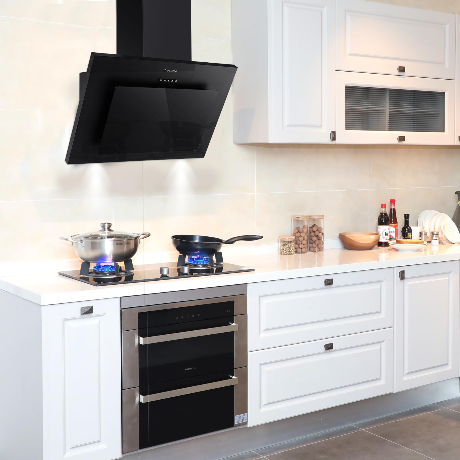 TopStrong Hottes Aspirantes 60cm, Class A++ Hotte Cuisine inclinée Silencieuse, 350m³/h Hotte aspirante Evacuation ou Recyclage, Filtres Charbon Inclus, 3 Vitesses Hotte, LED Eclairage, 56 dB, Noire