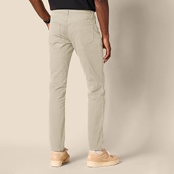 Amazon Essentials Men's Slim-Fit 5-Pocket Stretch Twill Trousers, Khaki Brown, 33W / 30L