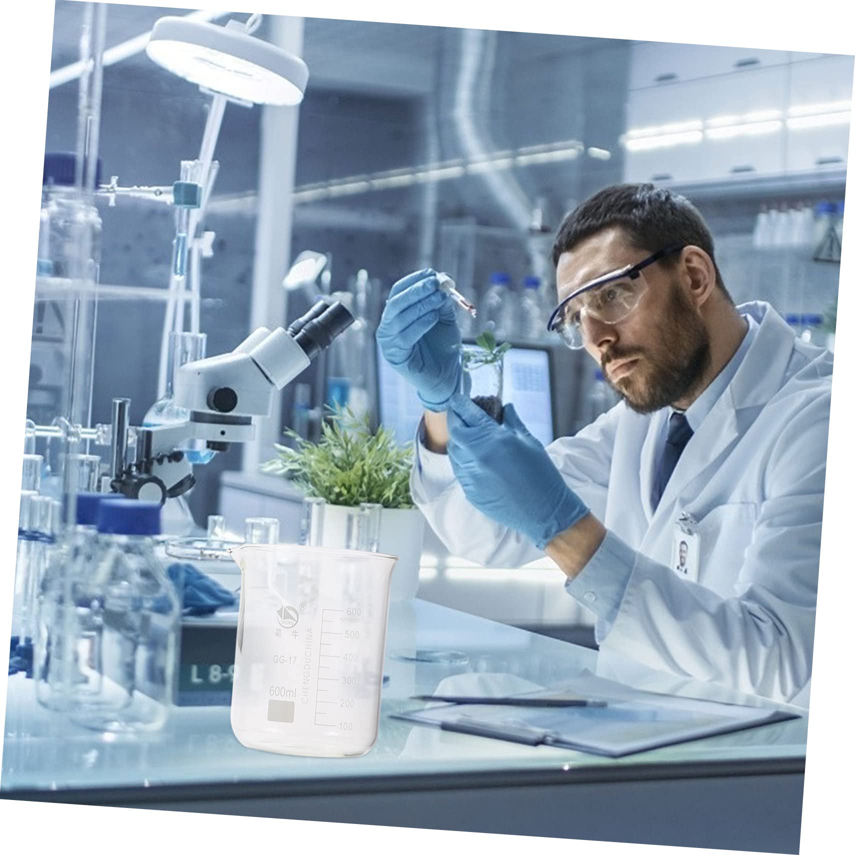 NAMOARLY Set of 4 High-temperature Resistance Glass Beakers Measuring Cups Accurate Scale Lab Glassware Safe Practical