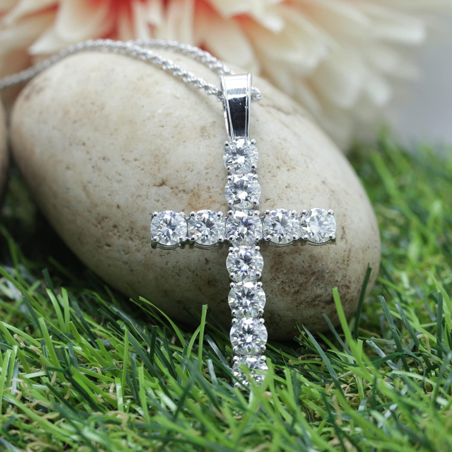 SAVEARTH DIAMONDS 8 1/4 Carat Round Cut Lab Created Moissanite Diamond Cross Pendant Necklace In 14k Gold Over 925 Sterling Silver Jewelry With 18" Chain, 8.25 Cttw - Image 2