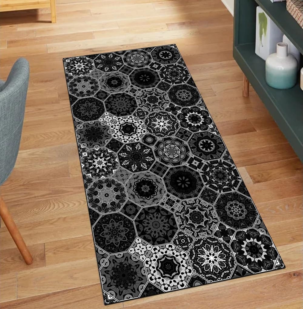Alfombra pasillo de cocina negra y lavable para transformar la calidez de tu suelo
