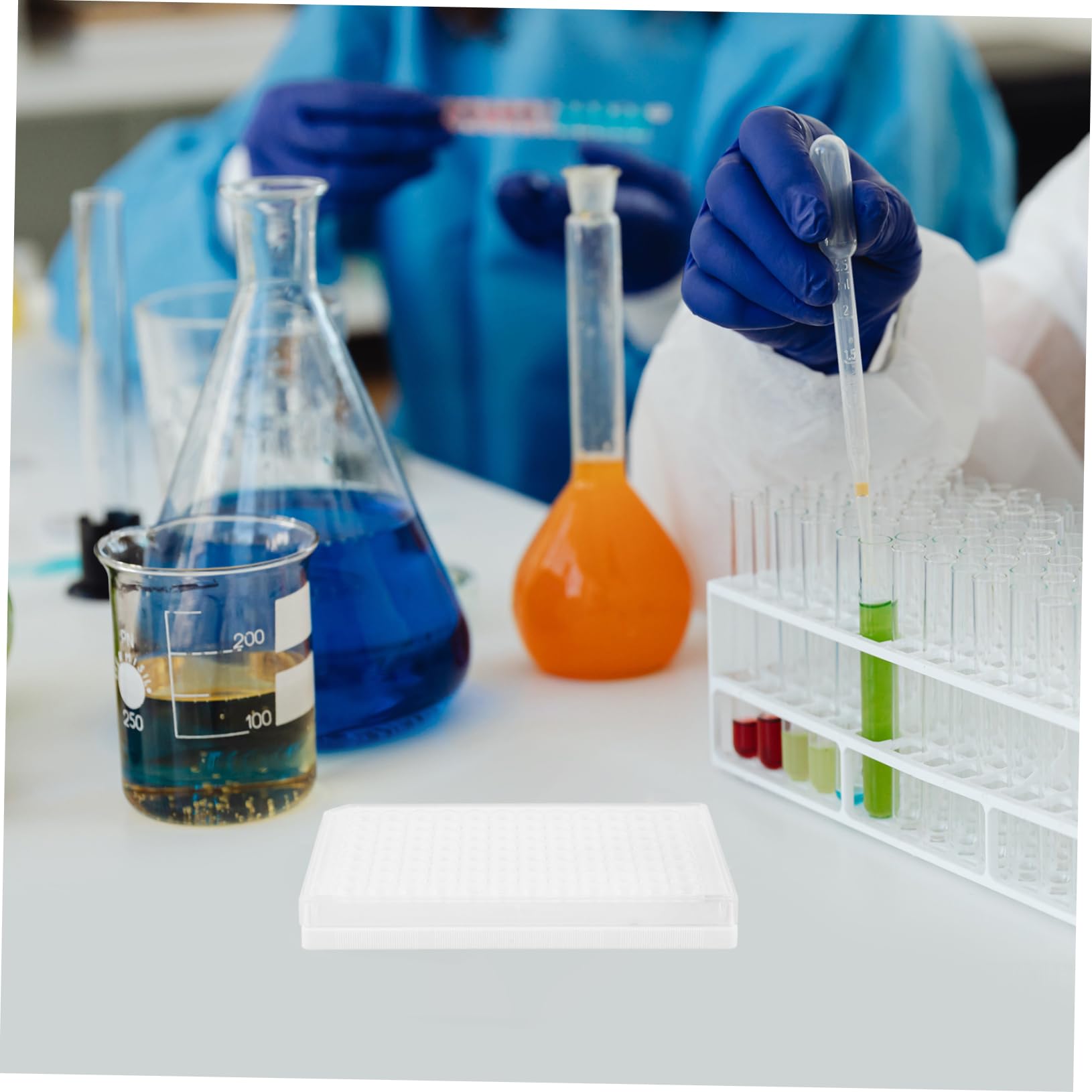 COSMEVIVI 96-Well Cell Culture Plate Plastic Lab Equipment Tissue Culture Dish Spot Plates Plate Lid