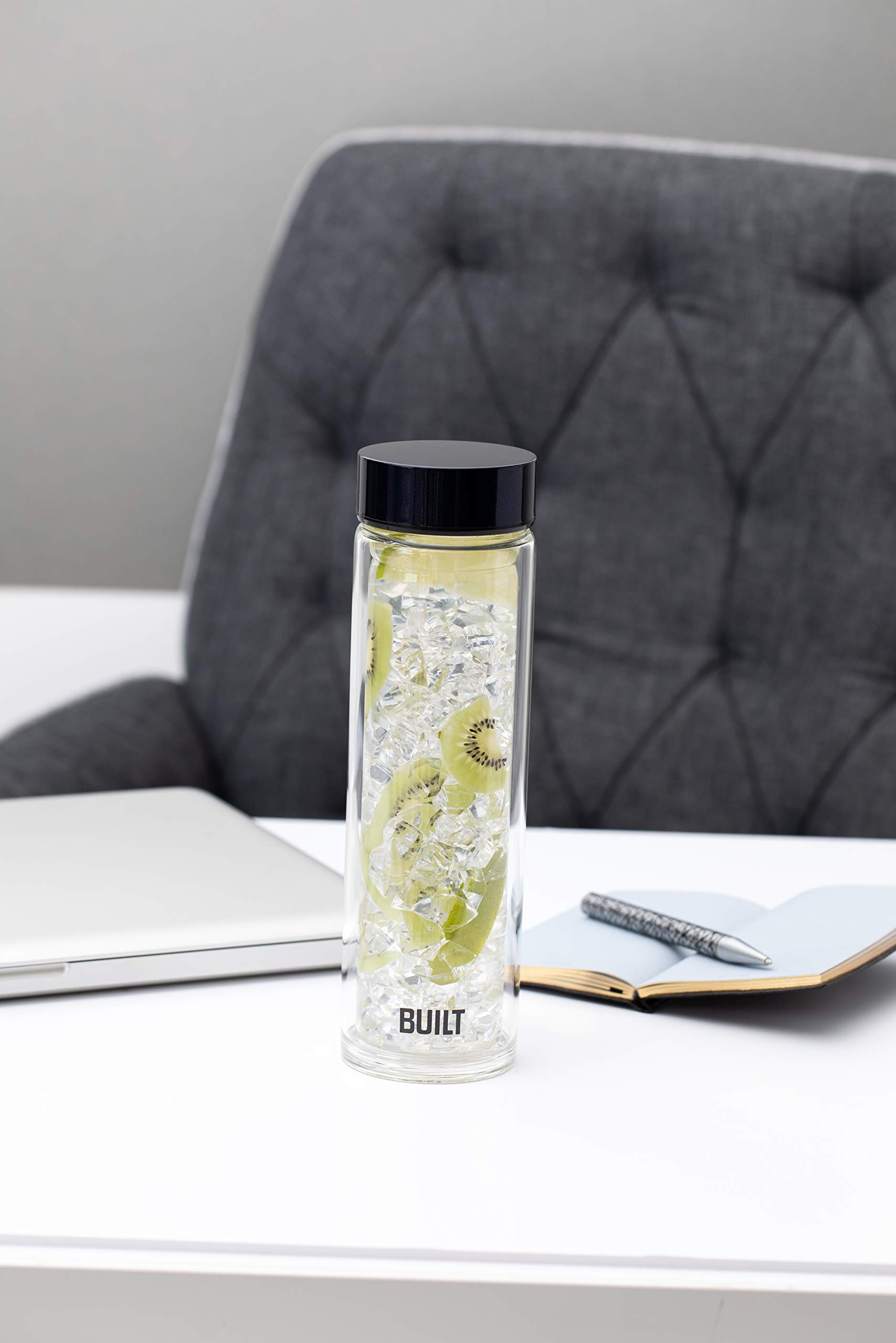 BUILT Tiempo Isolierte Glas-Wasserflasche, BPA-freies Borosilikatglas / Edelstahlflasche, Mitternachtsblau, 450 ml