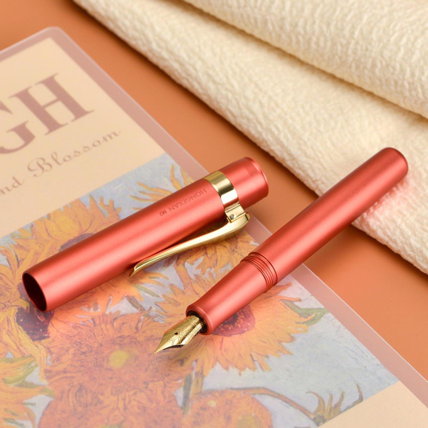 HONG DIAN M2 Black Forest Mini Fountain Pen, Long Blade Nib & Sleek Shape Aluminium Short Pocket Travel Pen (Orange Red)