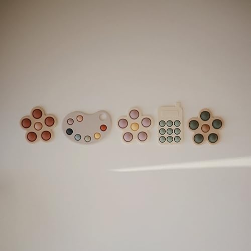 Miniatura 8 de mushie - Juguete para presionar con diseño de flor (lila suavenarcisomarfil)