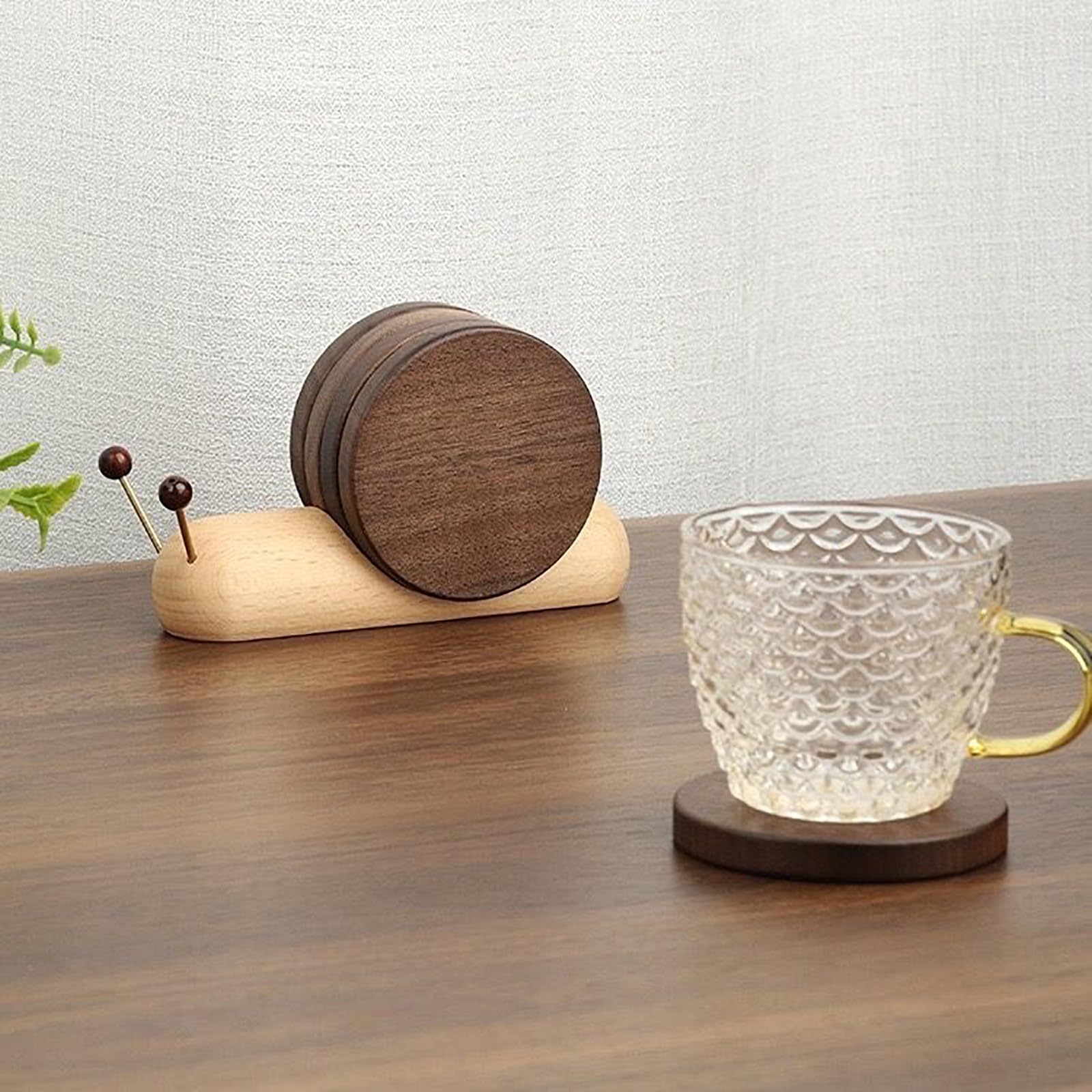 Drewniane podstawki na napoje, zabawny i uroczy design, stolik kawowy, nowoczesny wystrój domu i restauracji, prezenty, 12,5 x 6,8 x 7,5 cm (rozmiar 5 zestawów, kolor: czarny orzech włoski)