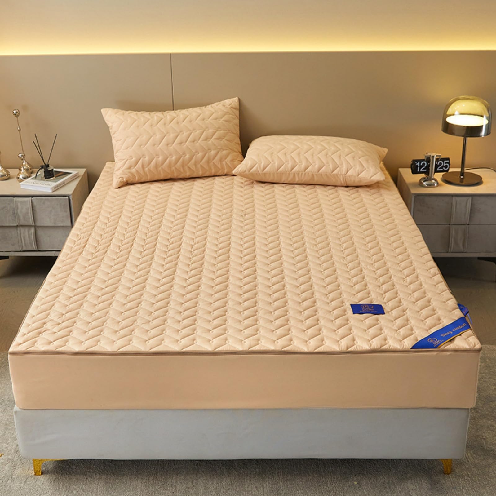 Morbuy Coprimaterasso Singolo Matrimoniale Impermeabile, Coprimaterasso Una Piazza e Mezza Antiacaro con Cerniera Morbida e Traspirante per Materassi Altezza 25cm (120x200+25cm,LD Cammello)