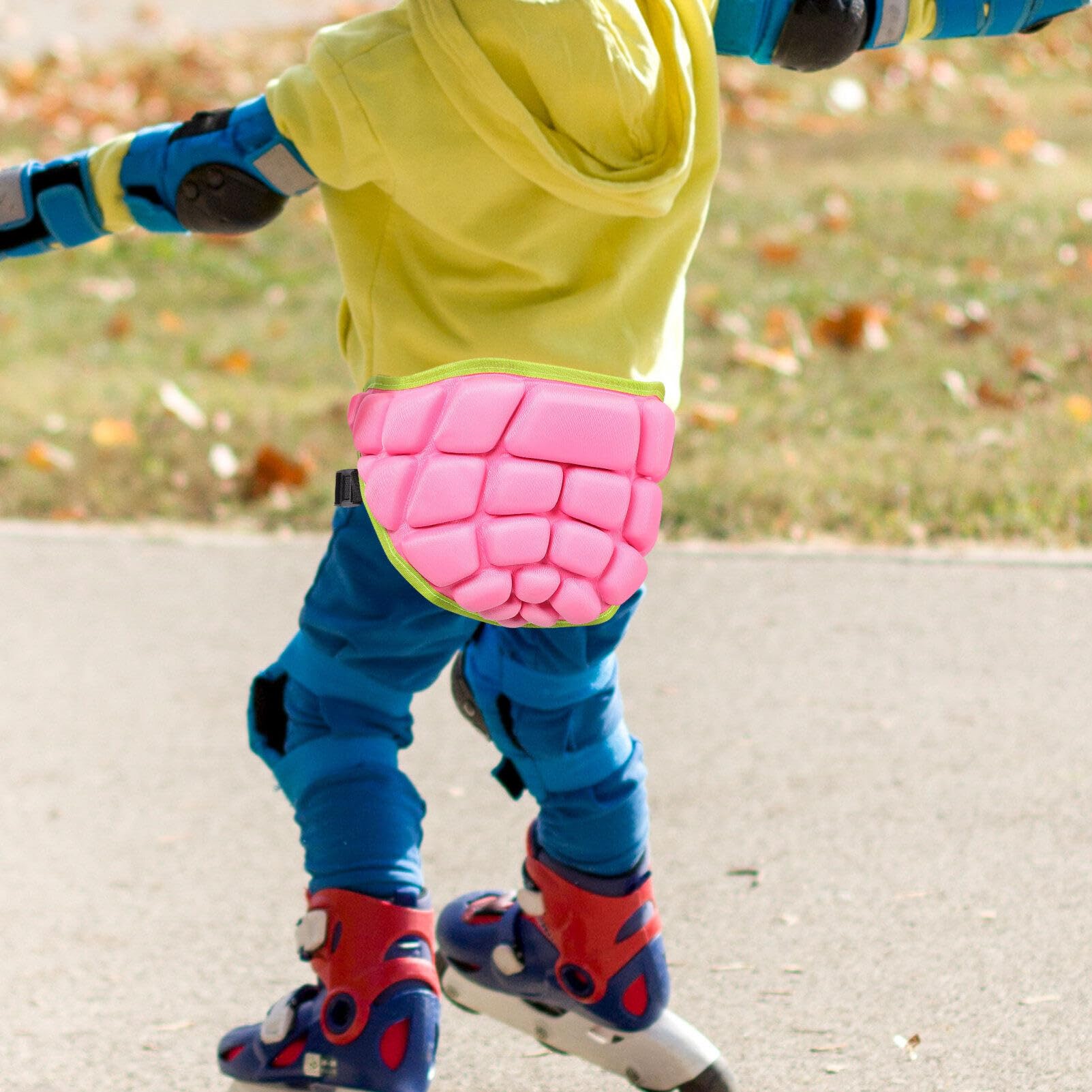 SUPVOX Cartoon Shape Hip Pads for Skating Boys and Girls Snowboard Skiing Protector Comfortable Eva Sponge Gear