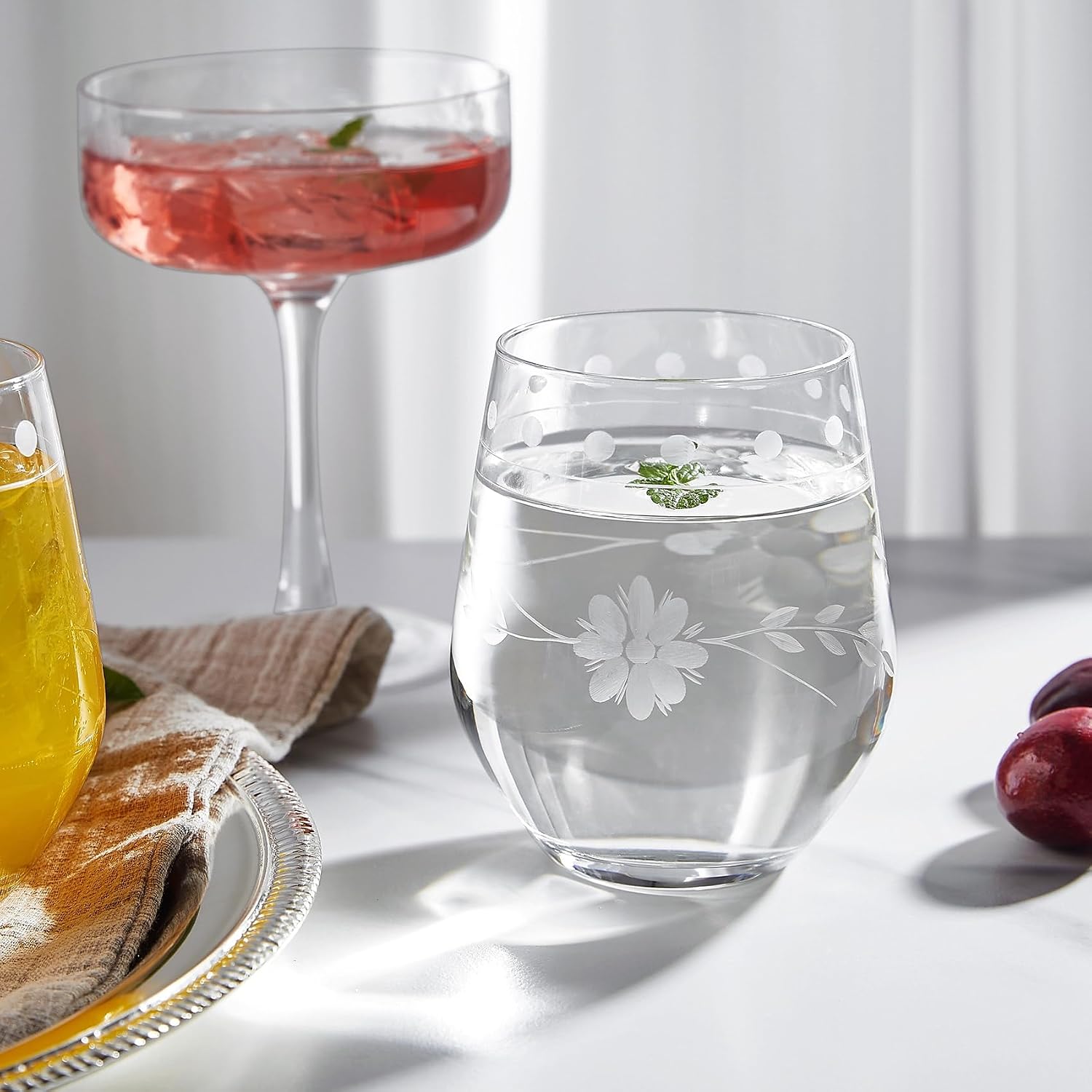 Royalrose Premium Delight Vintage Red Wine Glasses Set of 4, 15.7 oz – Hand-Blown with Etched, Classic Glassware for Weddings, Dinners, and Holiday Gifting (Stemless Wine Glasses)
