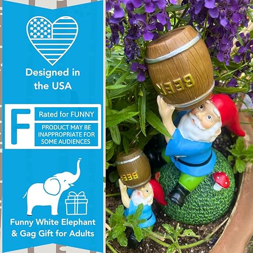 Miniatura 4 de Gnometastic Mini gnomos  Gnomo bebedor, gnomo borracho de 4 pulgadas para jardín de hadas, decoración divertida para interiores y exteriores, gnomos