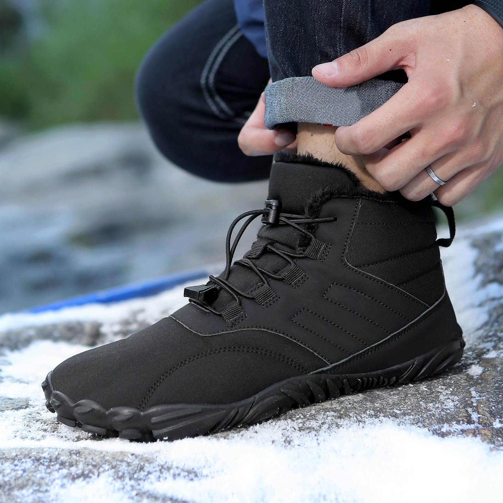 Barefoot Scarpe Inverno Uomo Donna Outdoor Minimalista Unisex Impermeabile Antiscivolo Caldo Leggere Comode Punta larga Barefoot Scarpe Five Finger Sneakers Scarpa da Camminata(Black 2,41 EU)