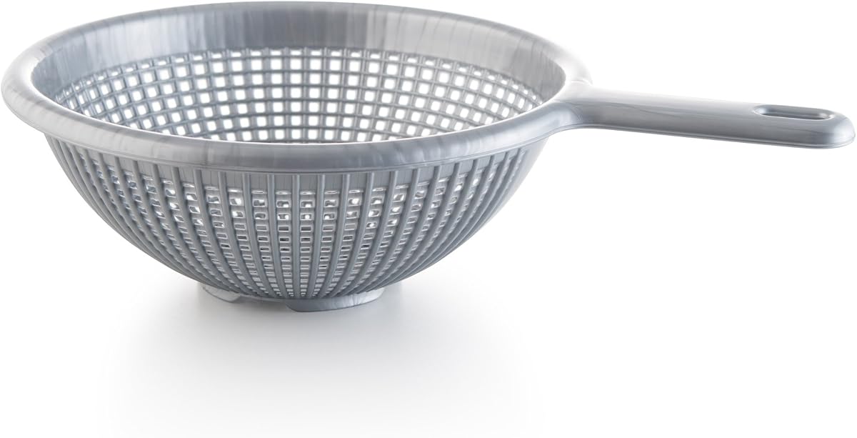 YBM Home 8.5 Inch Deep Plastic Strainer Colander with Long Handle – Made of Food Safe BPA-Free Plastic - Durable and Dishwasher Safe - Use for Pasta, Noodles, Spaghetti, Vegetables and More (1, Gray)