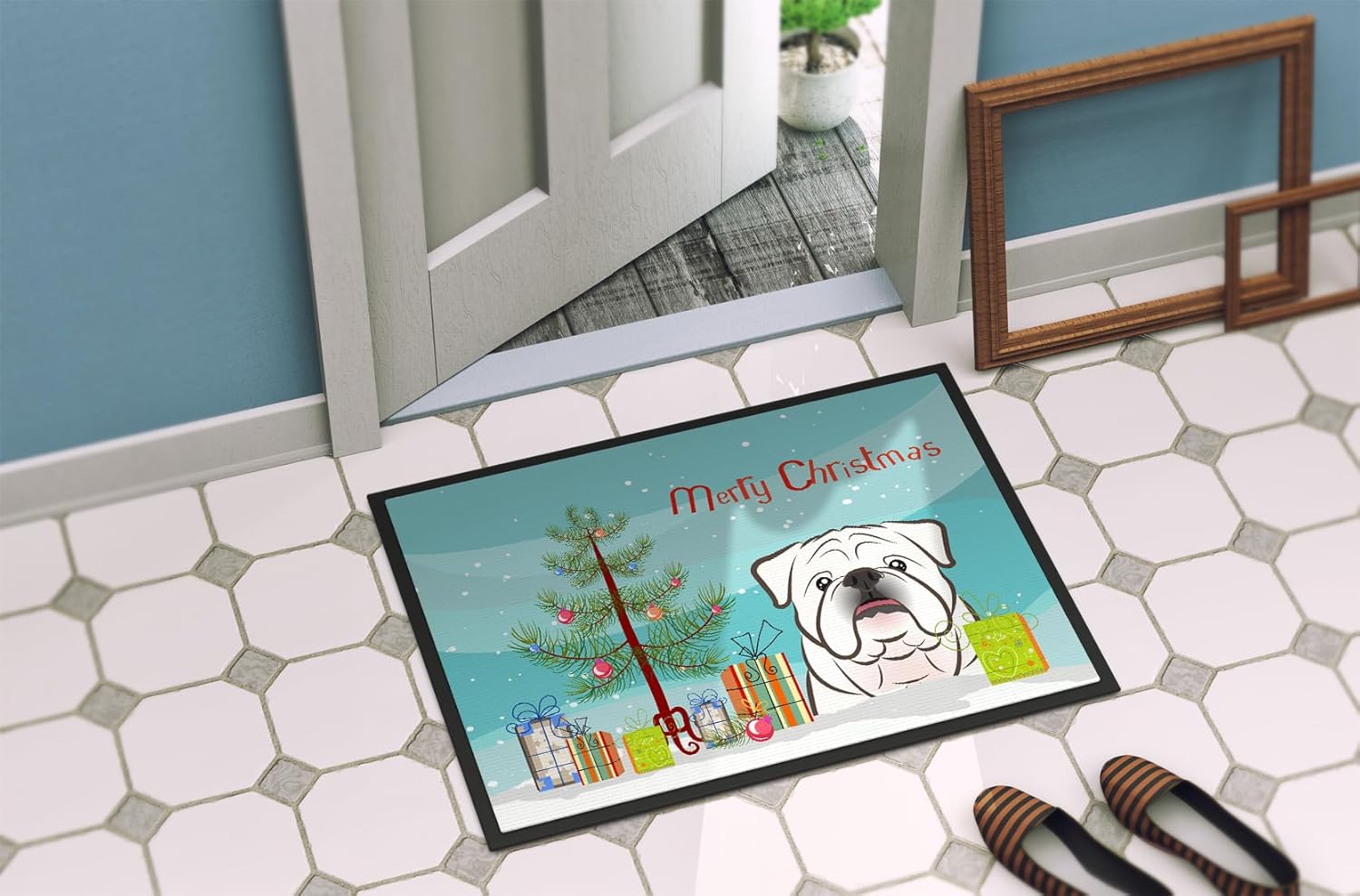 Caroline's Treasures BB1592MAT Christmas Tree and White English Bulldog Doormat 18x27 Front Door Mat Indoor Outdoor Rugs for Entryway, Non Slip Washable Low Pile, 18H X 27W