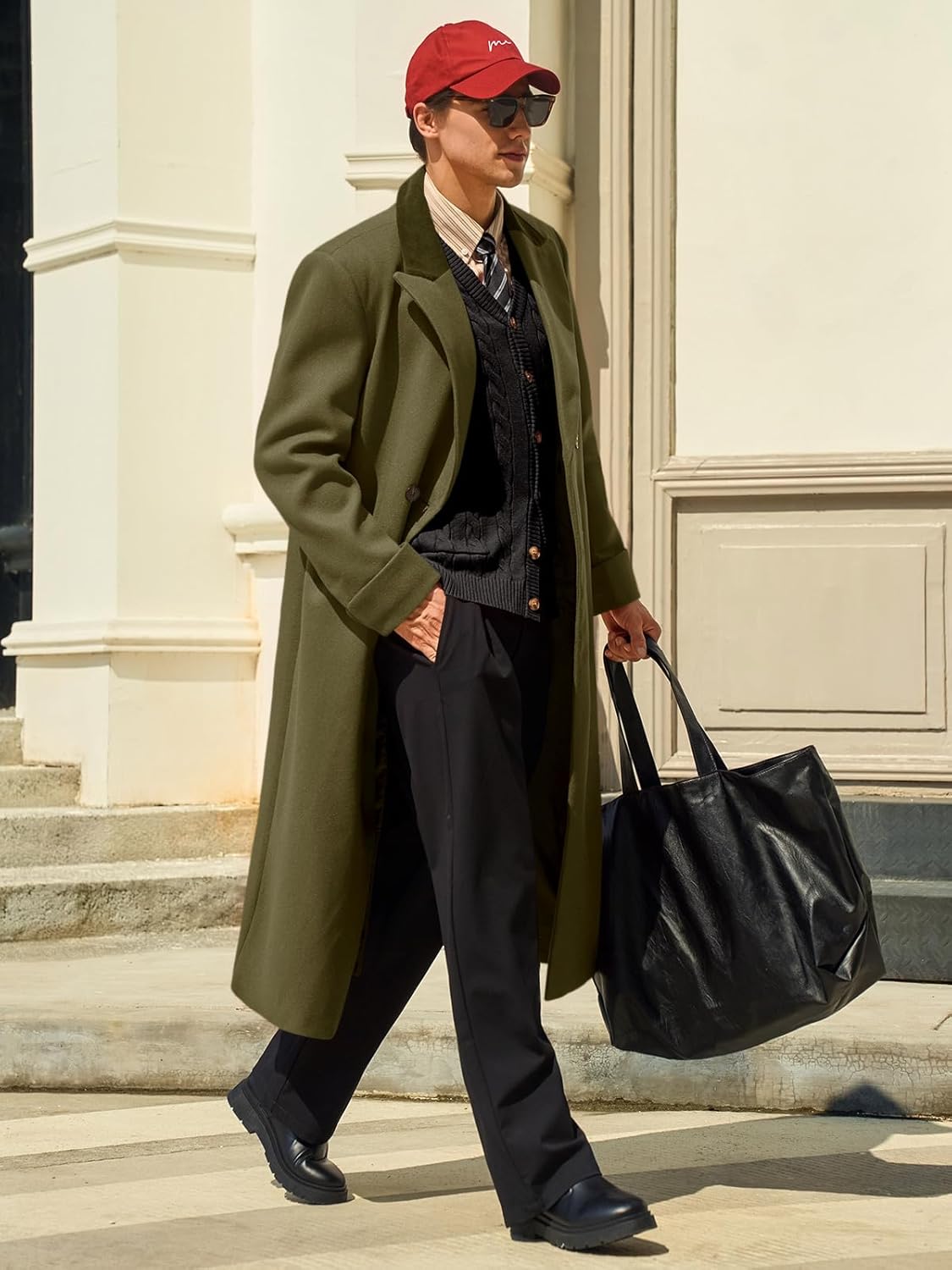 Sophisticated Street Style in a Classic Long Trench
