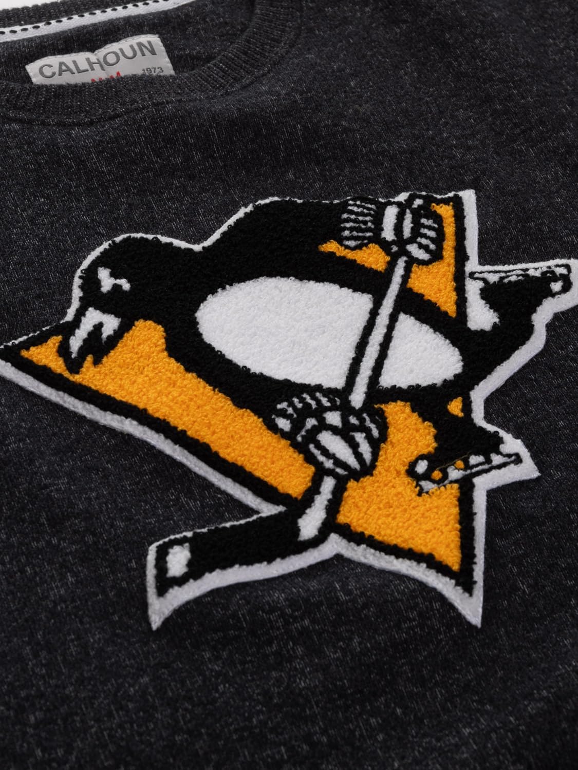 Calhoun NHL Surf & Skate Unisex Nantucket Crew Neck Sweater with Premium Chenille Logo Crest