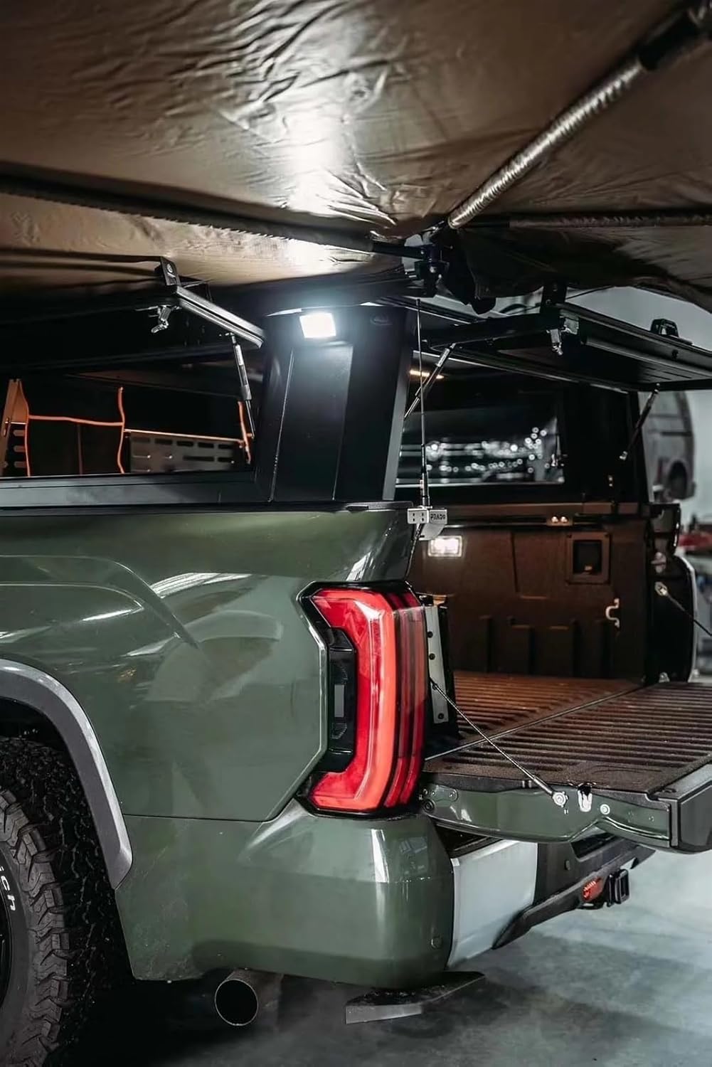 4x4 Pickup Bed Cover Compatible with Tundra Truck Tonneau Aluminium