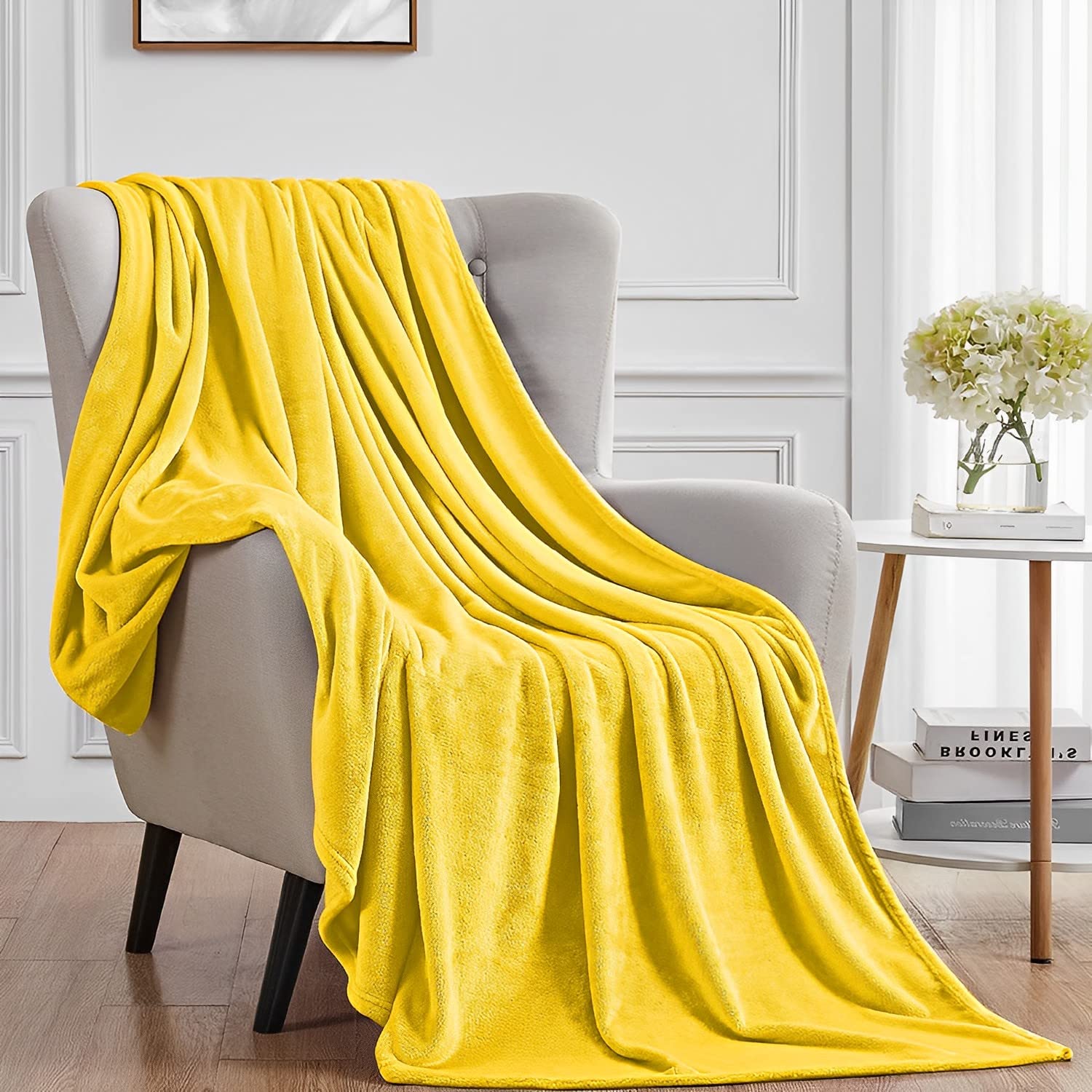 PLUS Home Large Winter Sofa Blanket – Gift Bed, 130 x 160 cm, Yellow