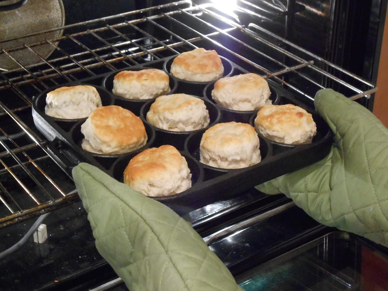 King Kooker Model CI9BPSA Cast Iron Seasoned Biscuit Pan - 9 impressions - Image 2