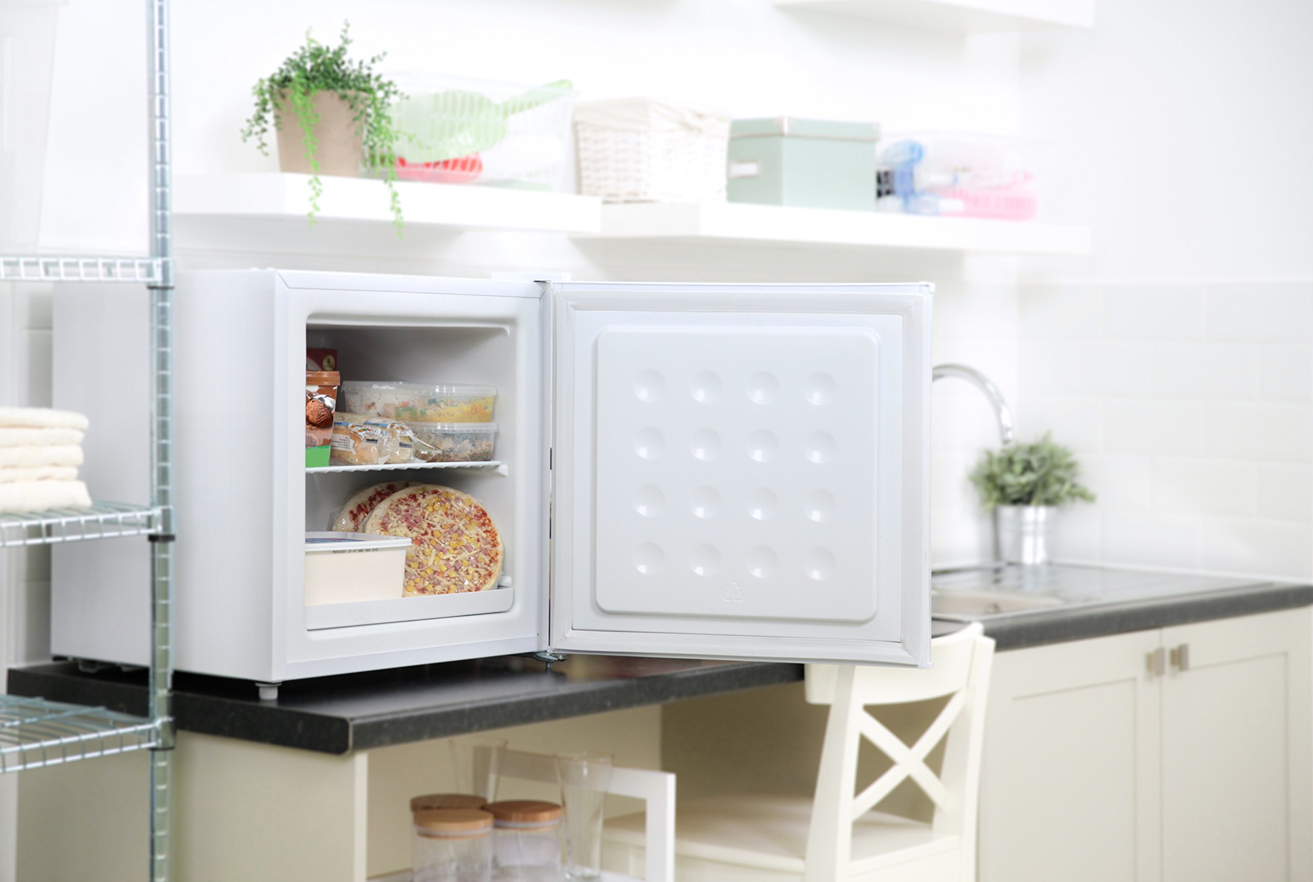 Russell Hobbs RHTTFZ1 32L Table Top F Energy Rating Freezer White, 32