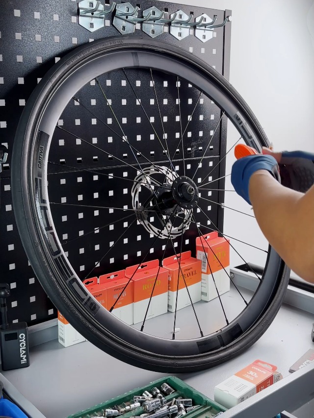 2 Camere D'aria TPU Per Bici 700x18-32C: Valvola Presta Metallo Con Nucleo Rimovibile, 36g, Antiforatura Per Bici Da Corsa E Gravel