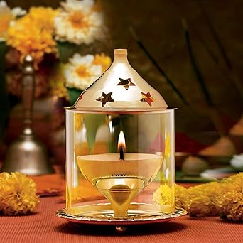 Rudram Brass Big Brass Akhand Diya with Borosilicate Glass Cover for Diwali Puja, Temple, Puja Ghar, Festivals (Height: 4.8 inch) (Medium, Golden)
