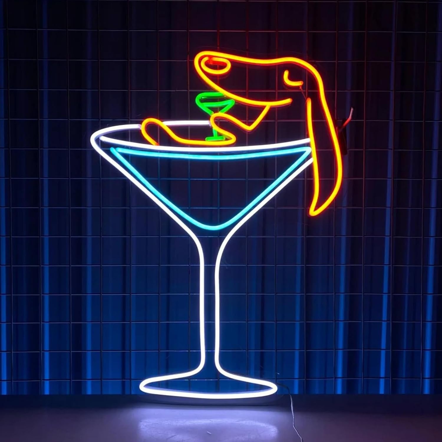 AMANYMXOK Dachshund Martini Neon Sign Cool Dog Martini Bar Neon Sign LED Home Bar Lights Up Neon Sign Wall Art Decor for Bedroom Bar Pub Man's Cave Size: 20 inch