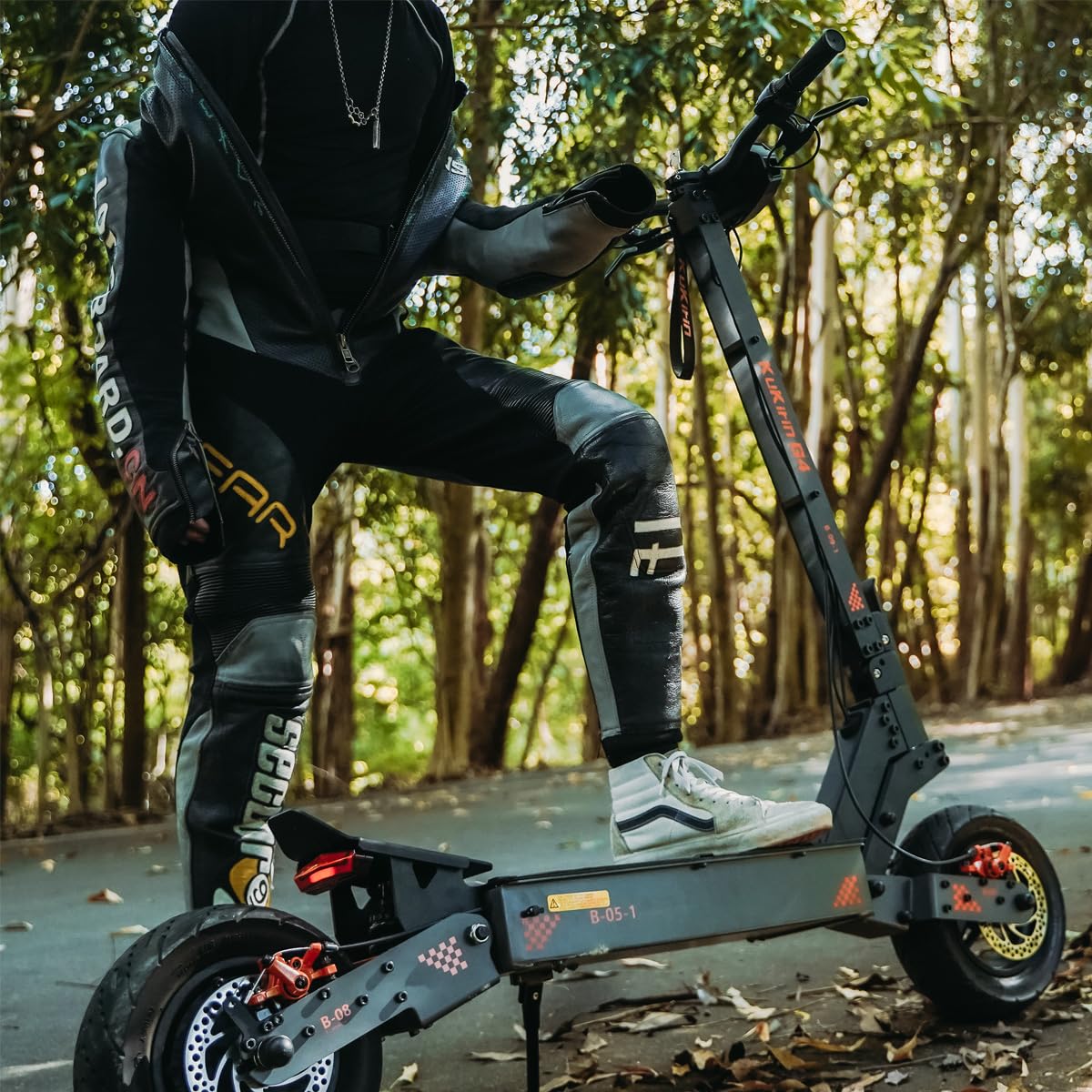 Kukirin G4 Patinete Eléctrico 2400W para Adultos, Batería 60V 20Ah, Autonomía 65–100 km, Neumáticos Off-Road 11”, Doble Suspensión, 3 Modos de Velocidad, Patinete Eléctrico Todo Terreno Plegable