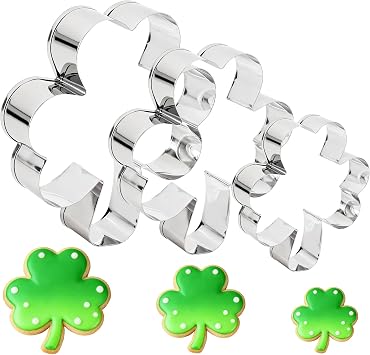 Shamrock Cookie Cutter, 3Pieces Shamrock Cookie Cutters for St. Patricks Day, Stainless Steel Clover Shaped Molds Fondant Biscuit Fruit Cutters for St. Patricks Day Holiday Birthday Party Supplies