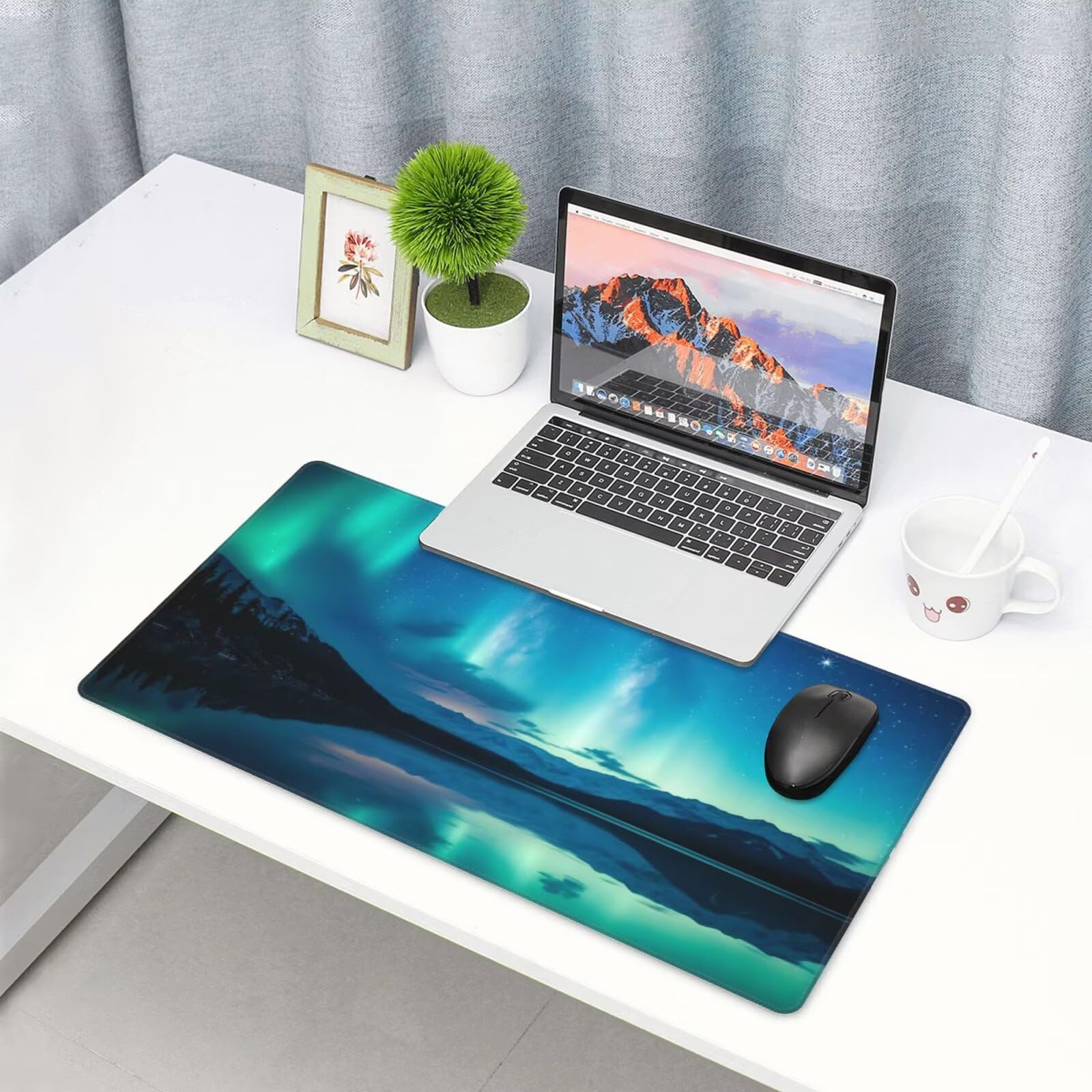 Gamingowa podkładka pod mysz XXL 1200 x 600 mm, Aurora podkładka pod mysz, duża, 120 x 60 cm, rozszerzona podkładka na biurko, akcesoria gamingowe z przyszytymi krawędziami dla poprawy precyzji i