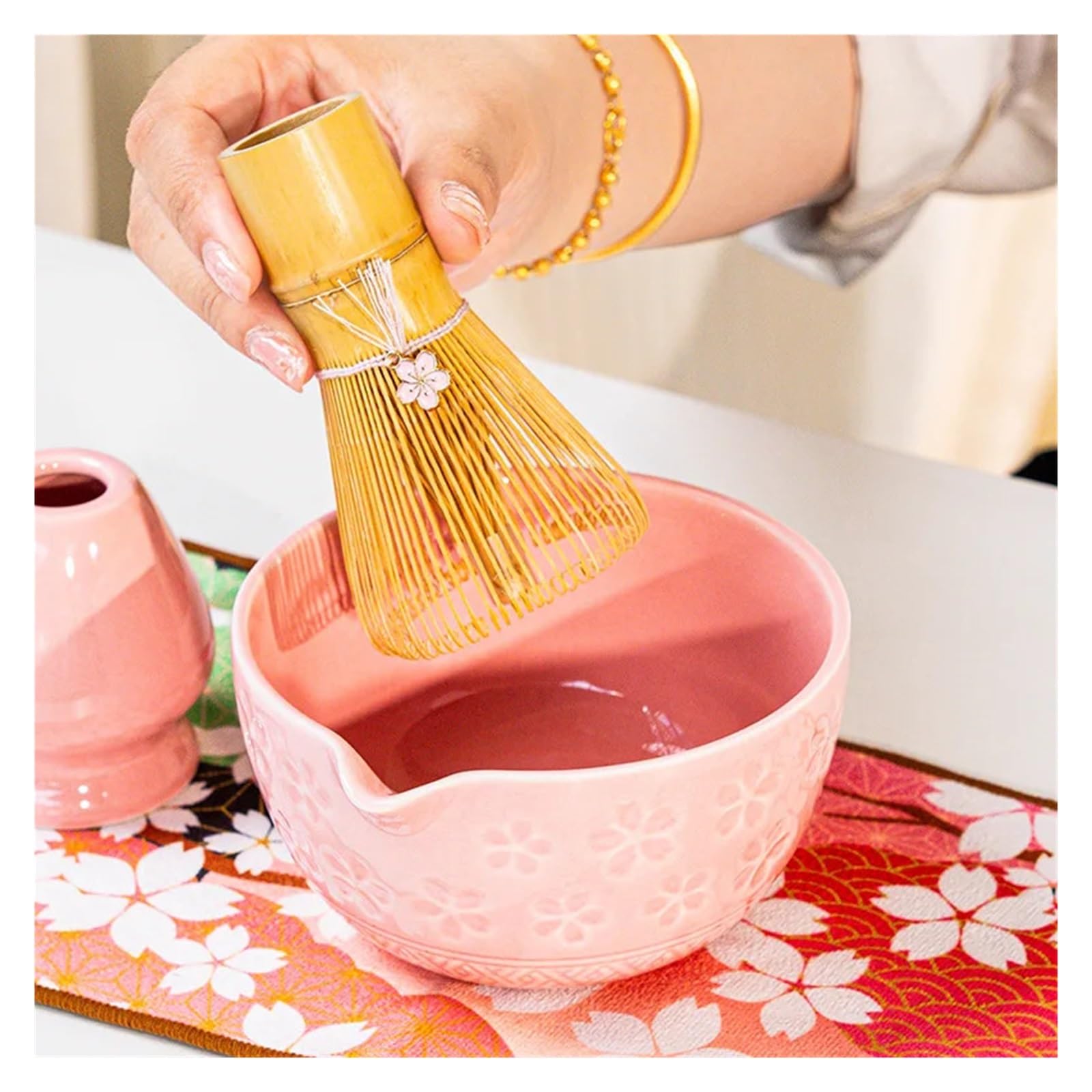 Juego de 4 piezas Matcha con cuenco pico, batidor bambú Chasen(Matcha color 4 pcs)