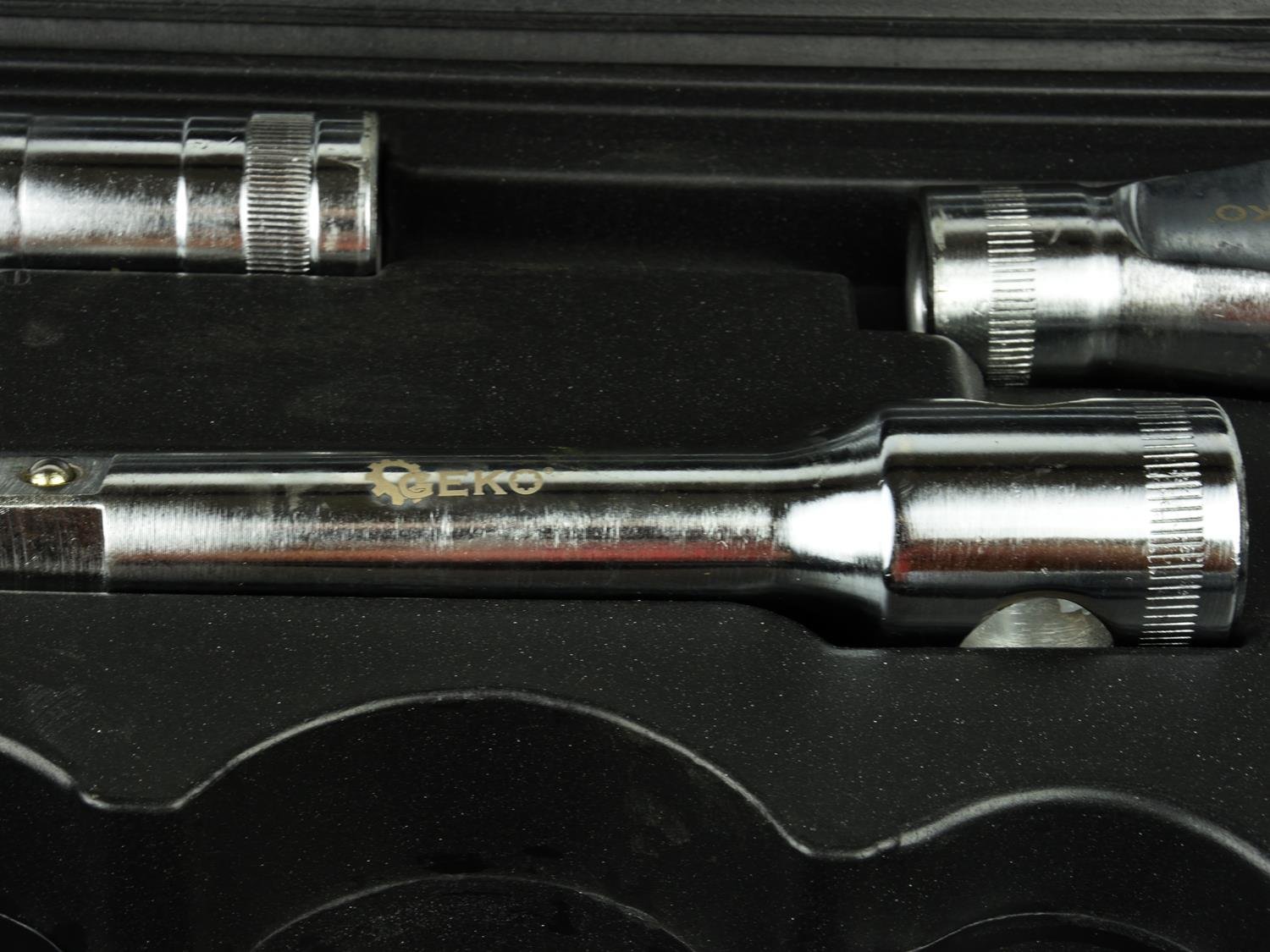 Geko G10115 - Set di chiavi a bussola a 6 punte, attacco 1/2", 21-65 mm, multicolore