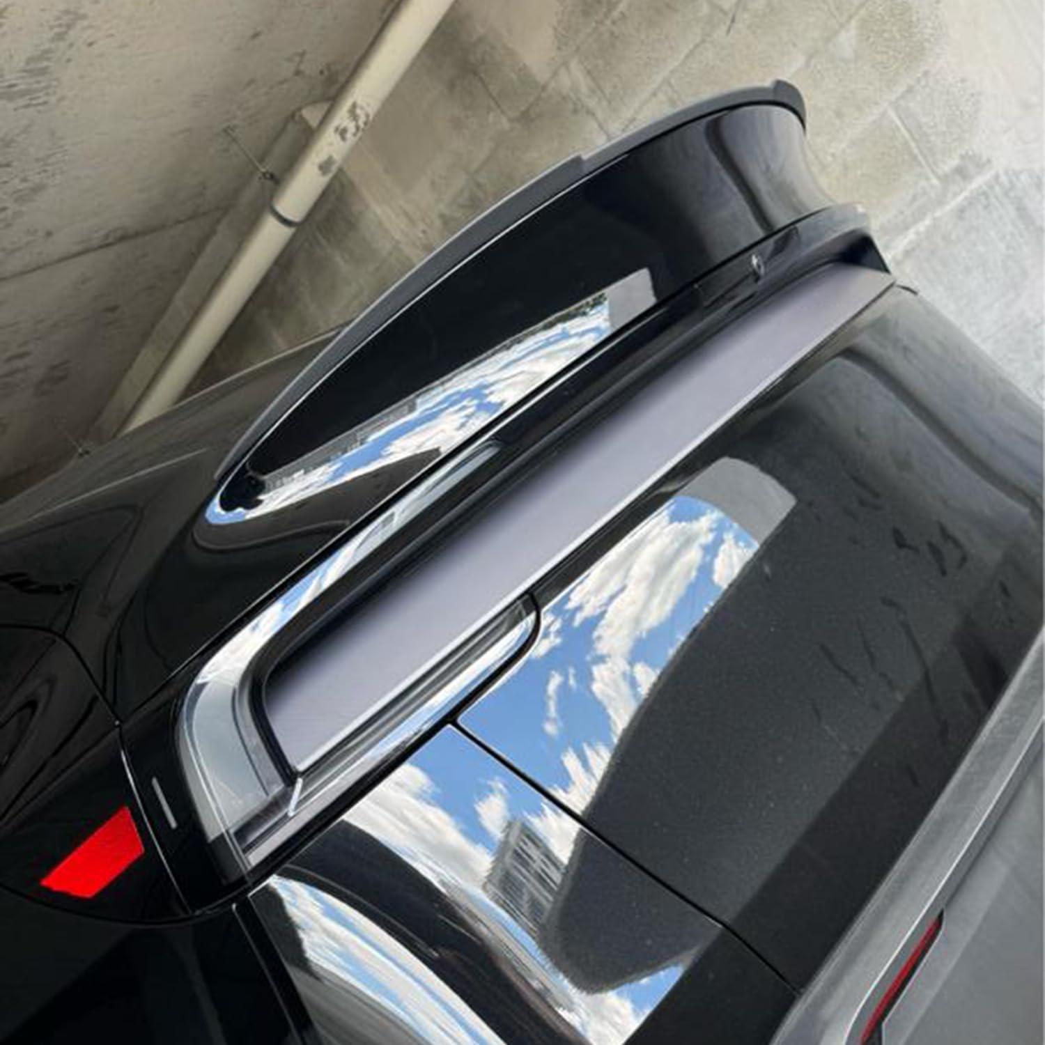 STSEV01 Rear Spoiler Fit for Tesla New Model Y Juniper 2026, Sporty V-Style Performance Appearance Type Wing, Trunk DeckLid Lip Exterior Accessories, Tape Installation (Matte Black)