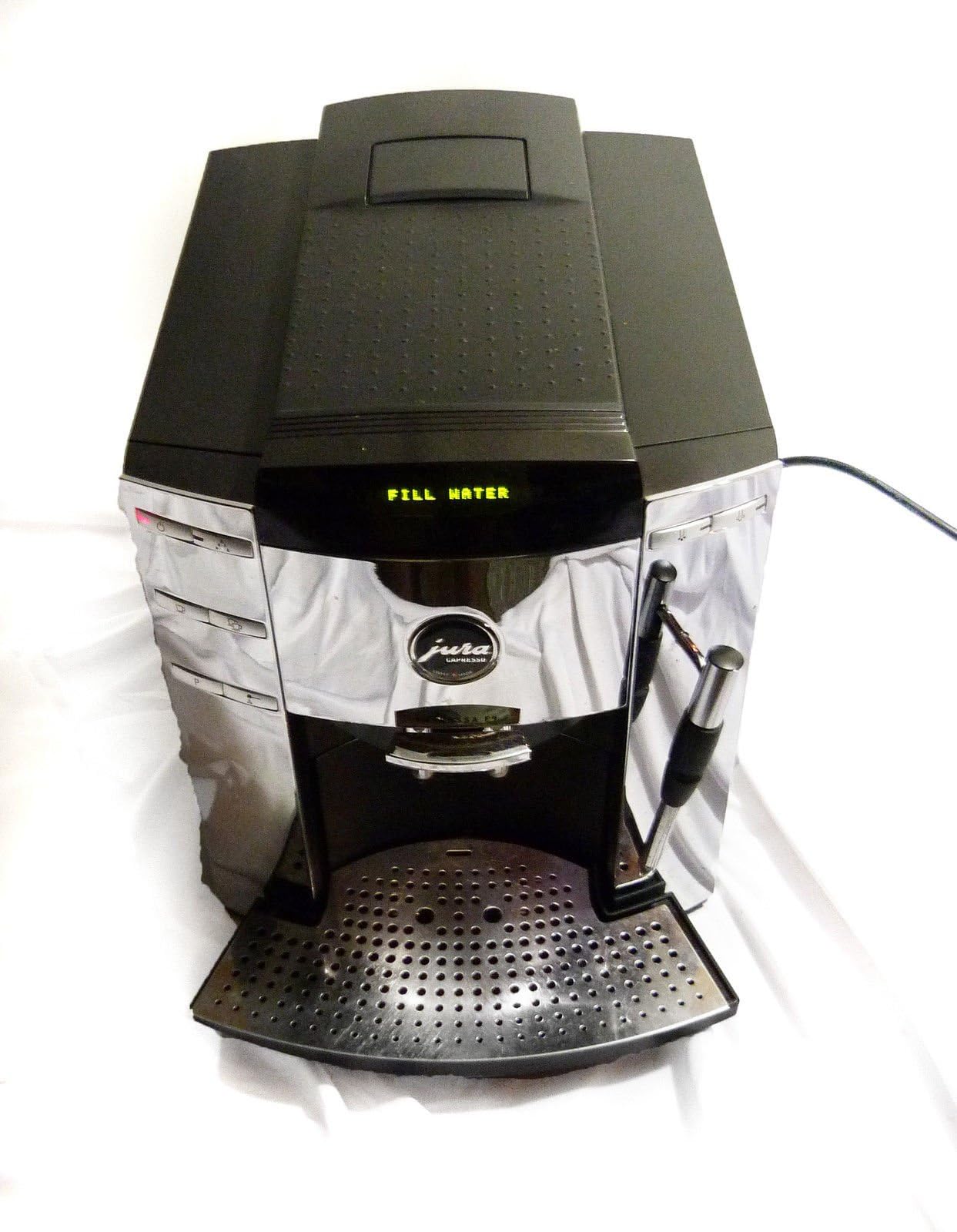 Jura-Capresso Impressa F9 Fully Automatic Coffee and Espresso Center