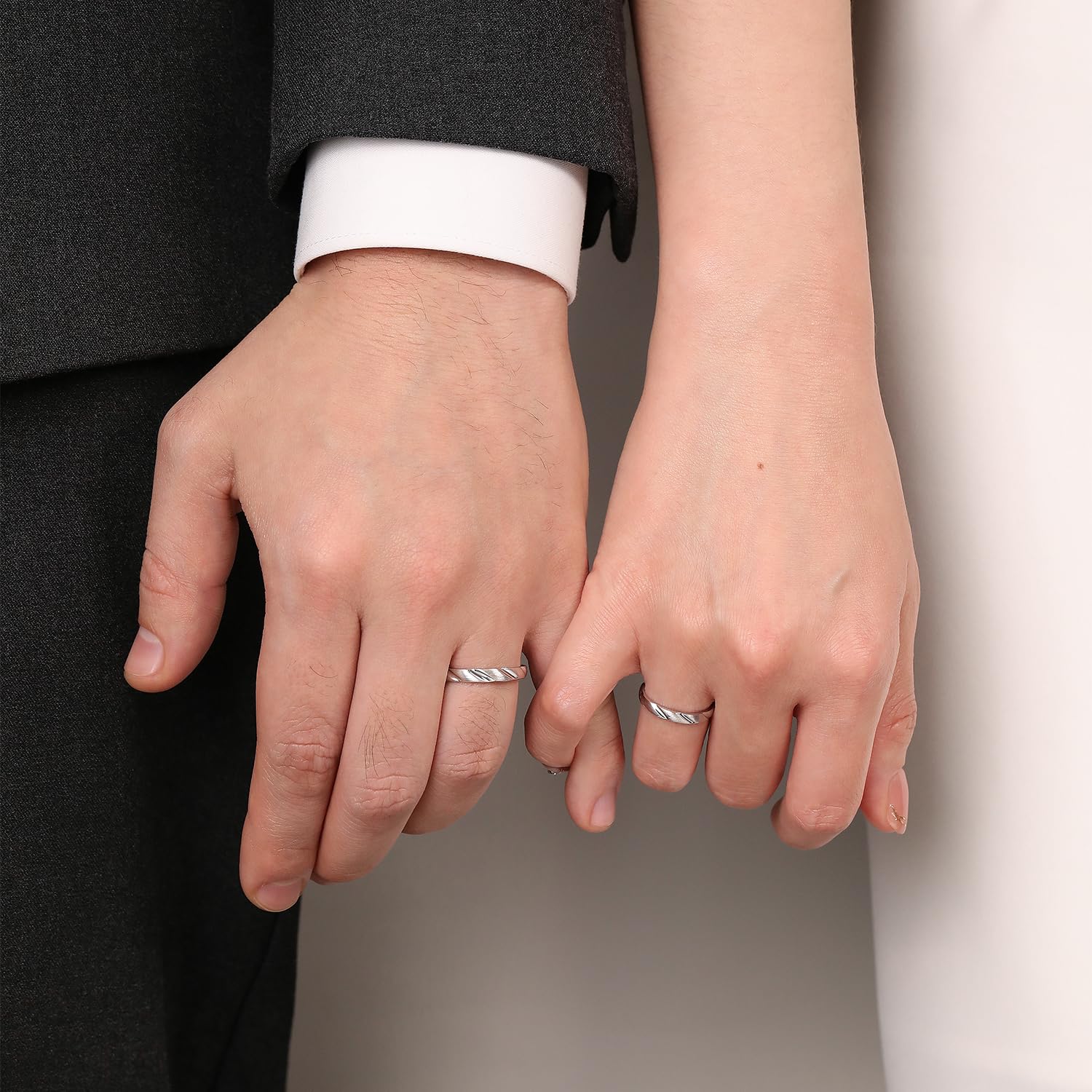 Meissa Alianzas de Ley Sólida 925 de Plata Pareja Anillos de Compromiso Boda para Hombres y Mujeres Adjustable Joyería Aniversario para Novia Prometida el Día de San Valentín (Juego de dos anillos)