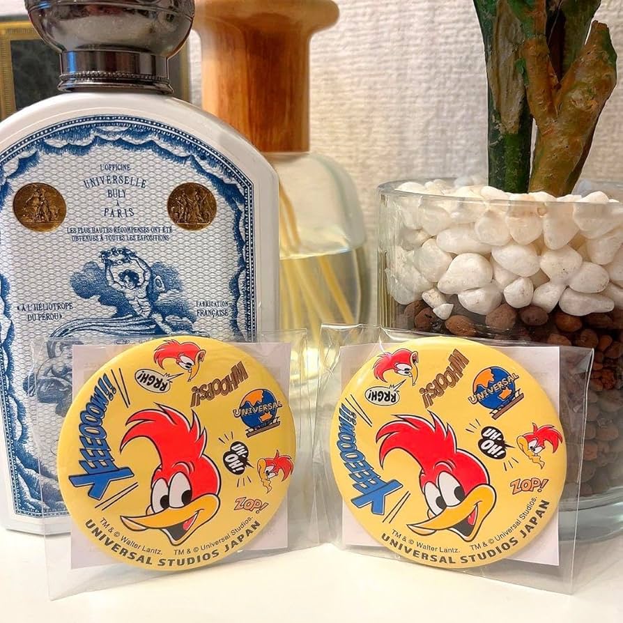 Amazon | USJ／ ウッディーウッドペッカー 缶バッジ | バッジ | おもちゃ