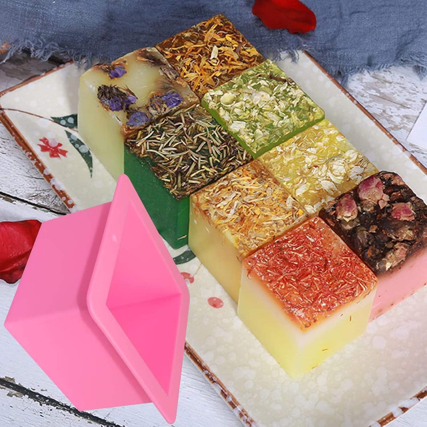 2 Pieces Large Cube Square Soap Making Mold Silicone Candle Mold Non-Stick Square Baking Silicone Mold 500ml …
