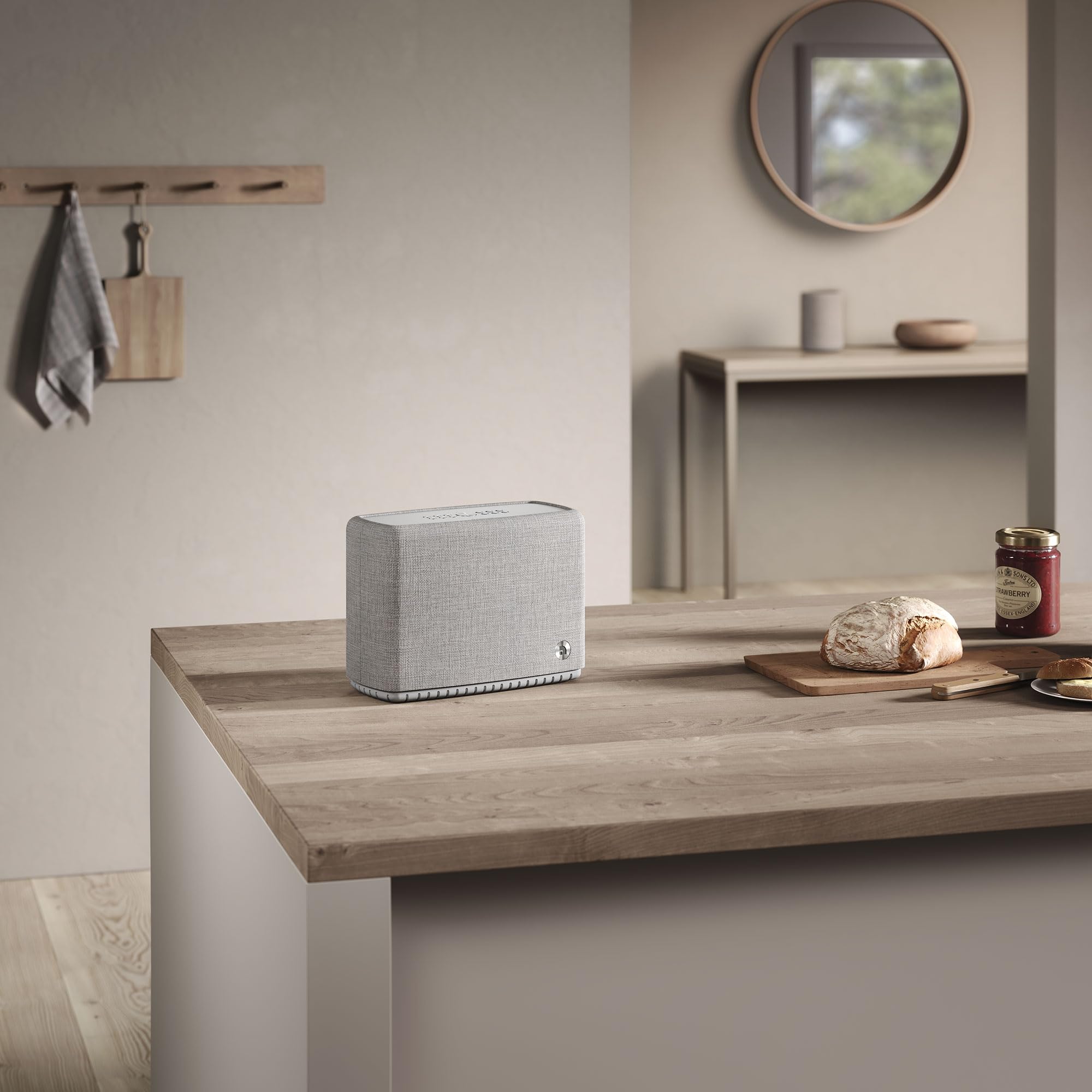 Audio Pro A15W Enceinte Multiroom Portable WiFi & Bluetooth Gris Clair