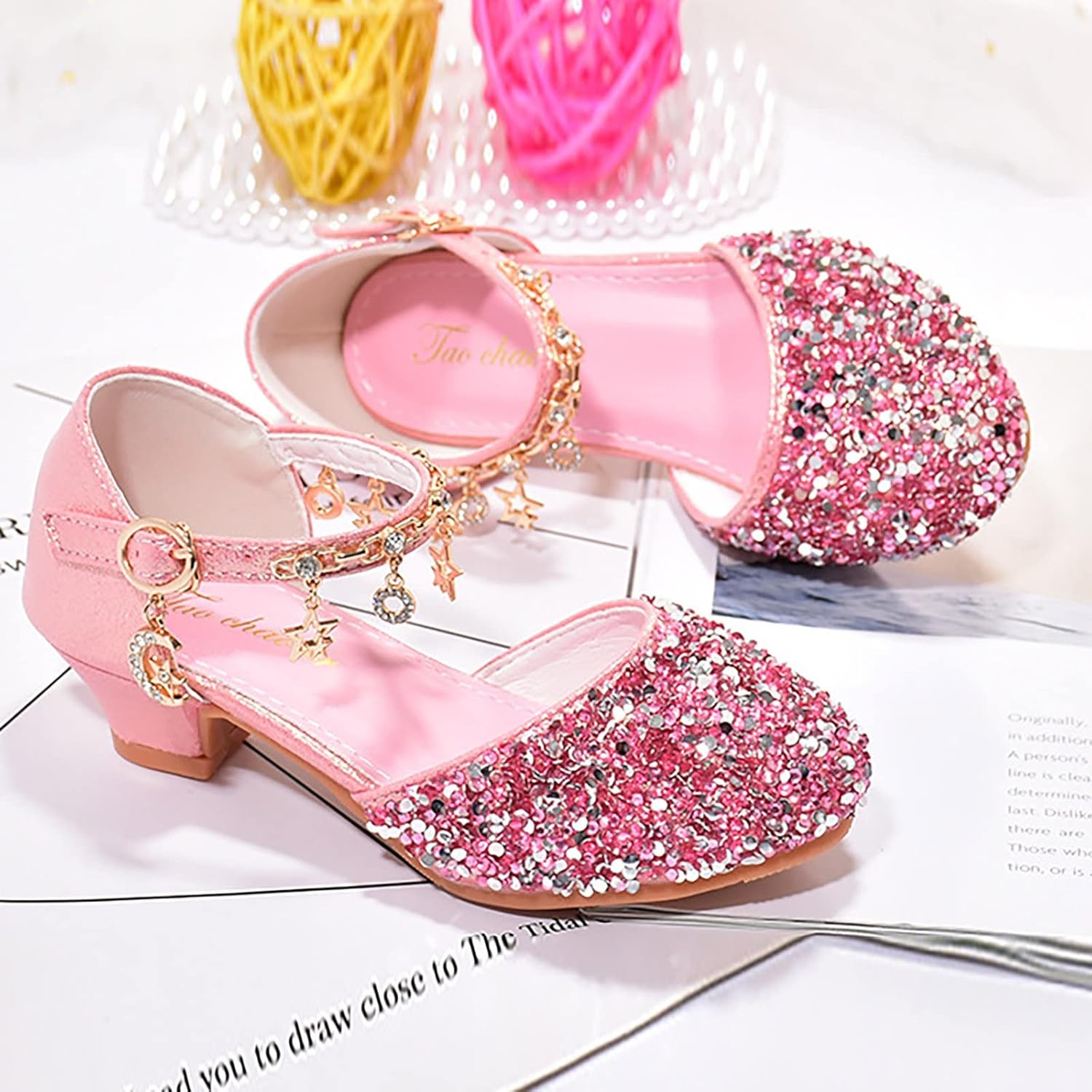 Girls Low Heel Sparkly Dress Shoes Mary Jane Flower Girls Wedding Birthday Par𝘁y Dress Shoes for Little/Big Kids