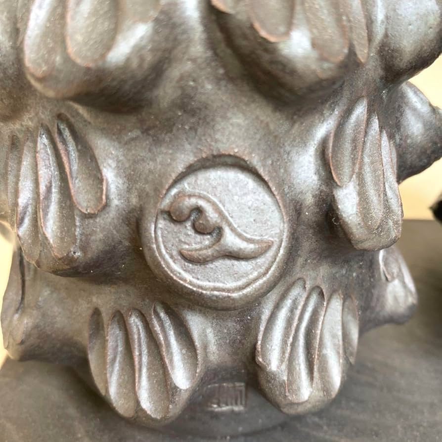 シーサー　星のや竹富島　公式 Amazon.co.jp: 星の屋 竹富島公式シーサー : おもちゃ